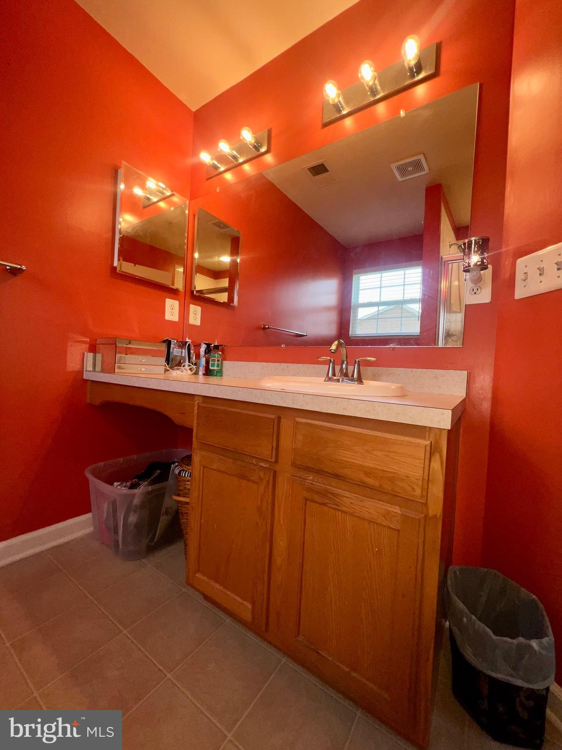 SHEFFIELD/FAIRWAY VILLAGE - Residential