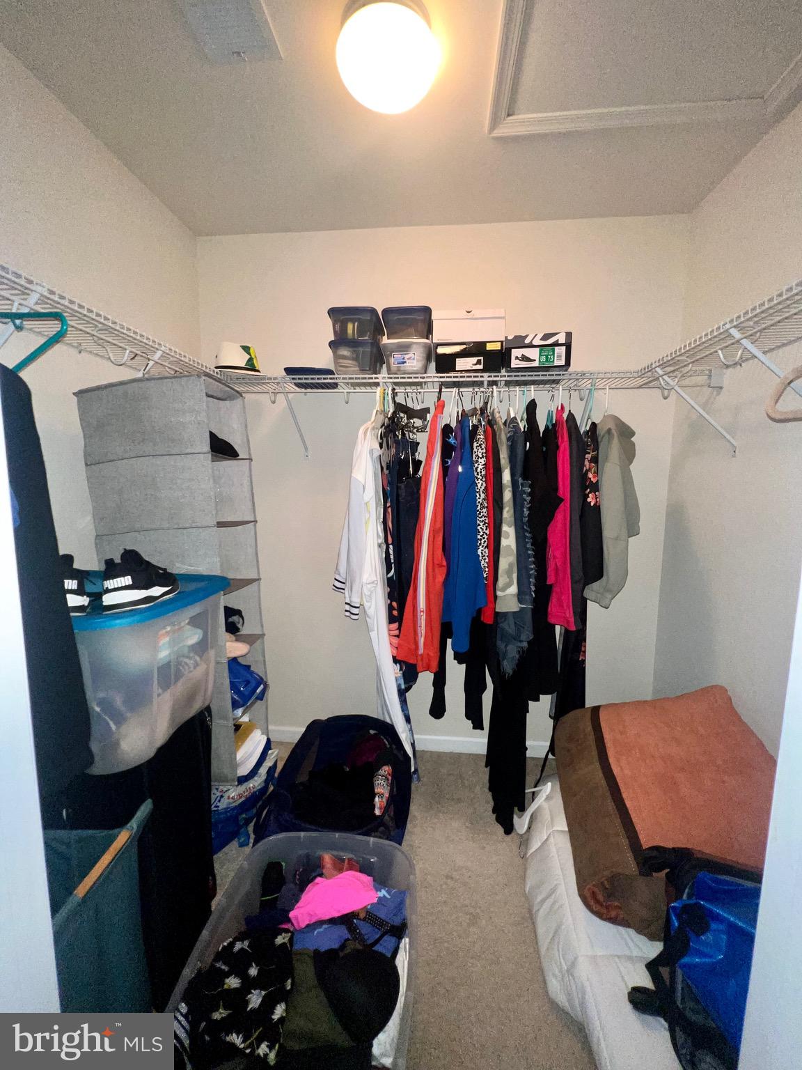 SHEFFIELD/FAIRWAY VILLAGE - Residential