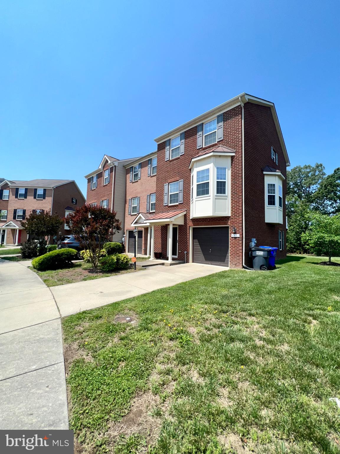 SHEFFIELD/FAIRWAY VILLAGE - Residential