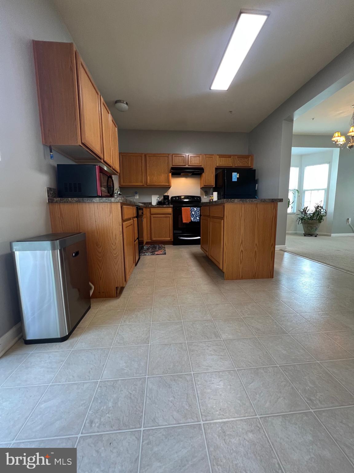 SHEFFIELD/FAIRWAY VILLAGE - Residential