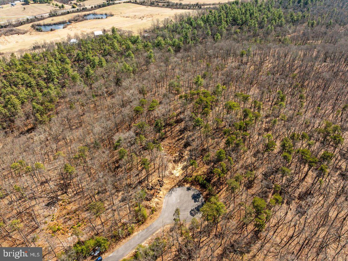 OLD MILL ESTATES - Land