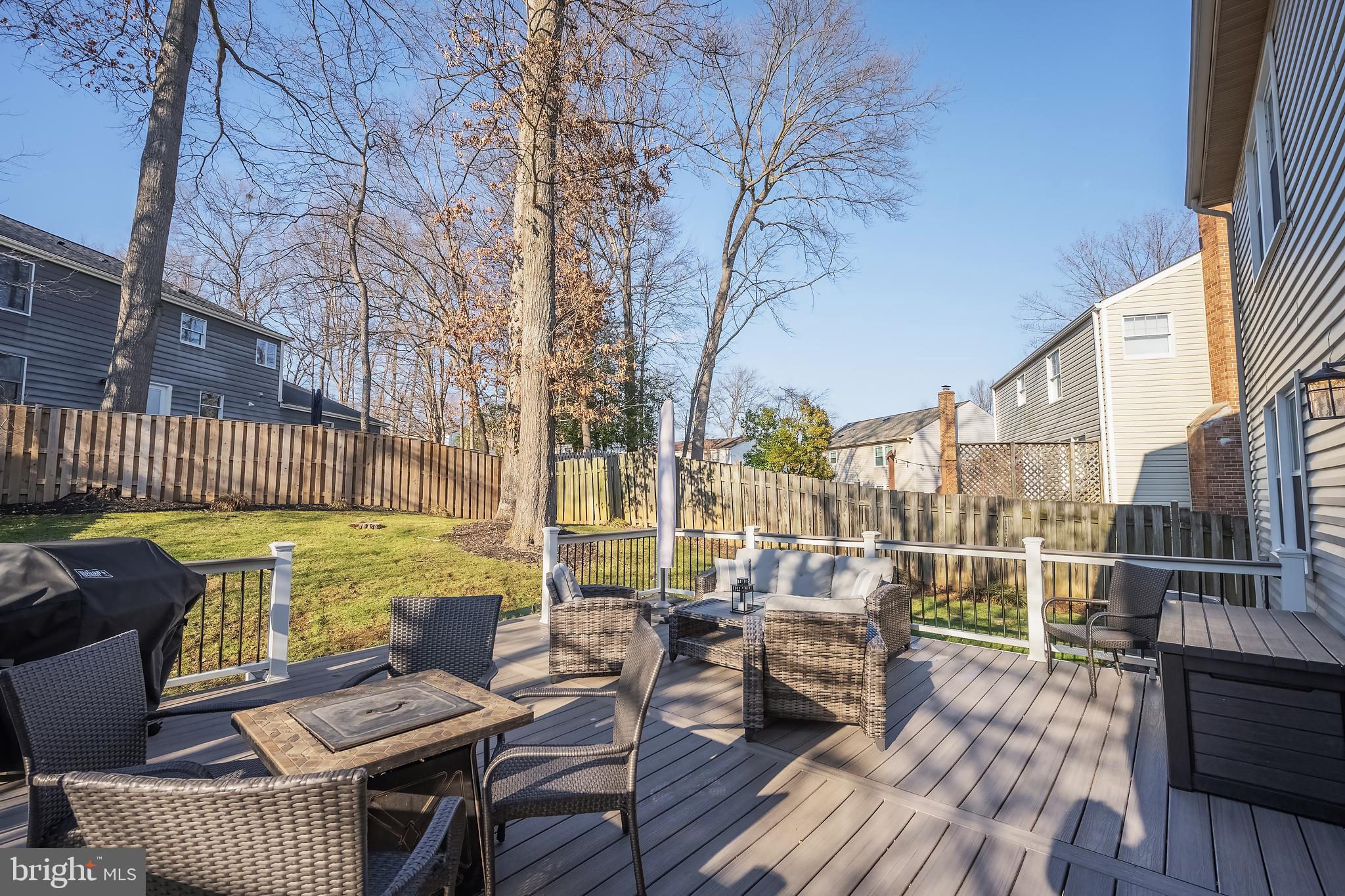 FAIRFAX CLUB ESTATES - Residential