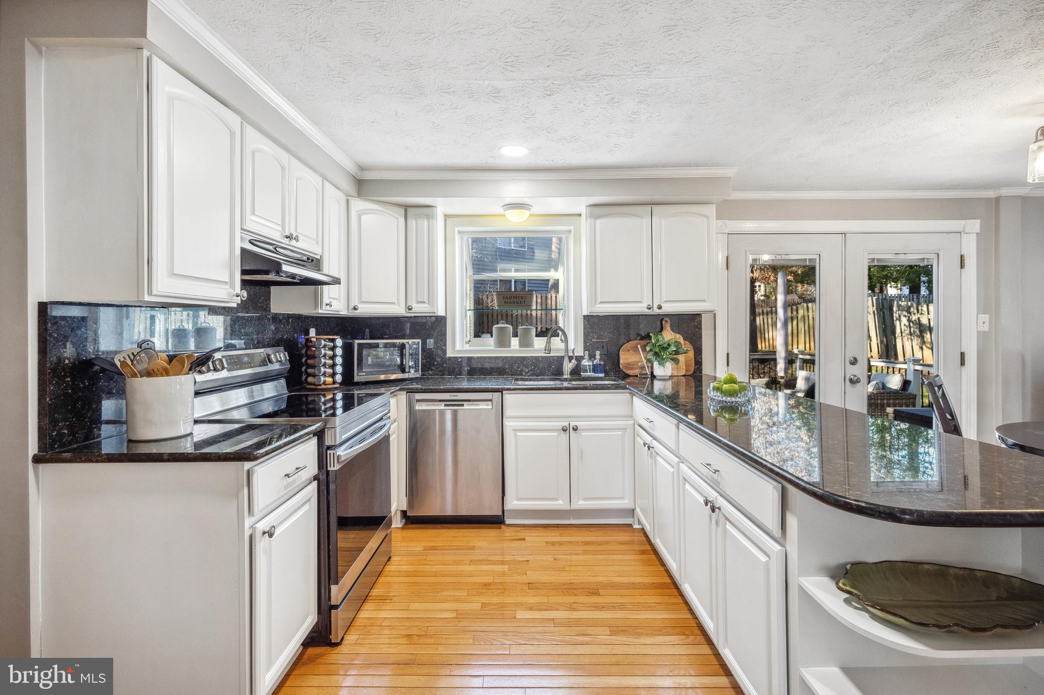 FAIRFAX CLUB ESTATES - Residential