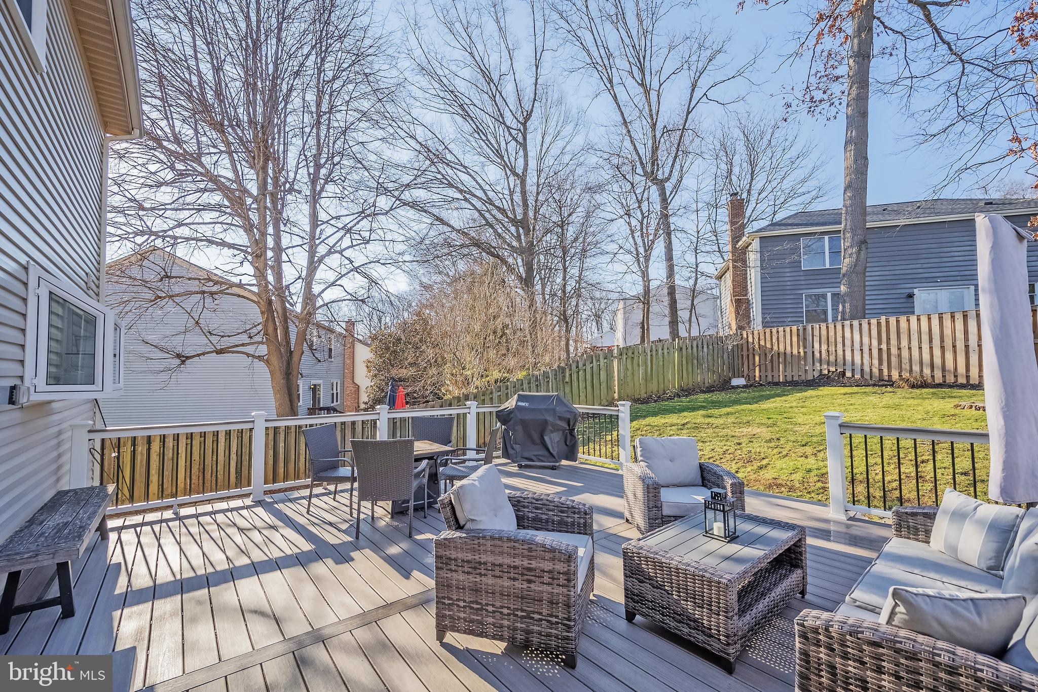 FAIRFAX CLUB ESTATES - Residential