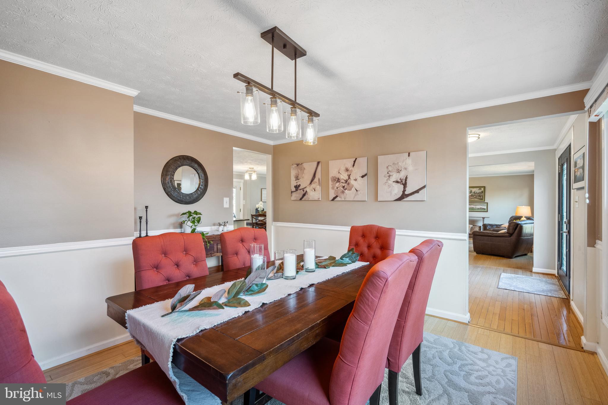 FAIRFAX CLUB ESTATES - Residential