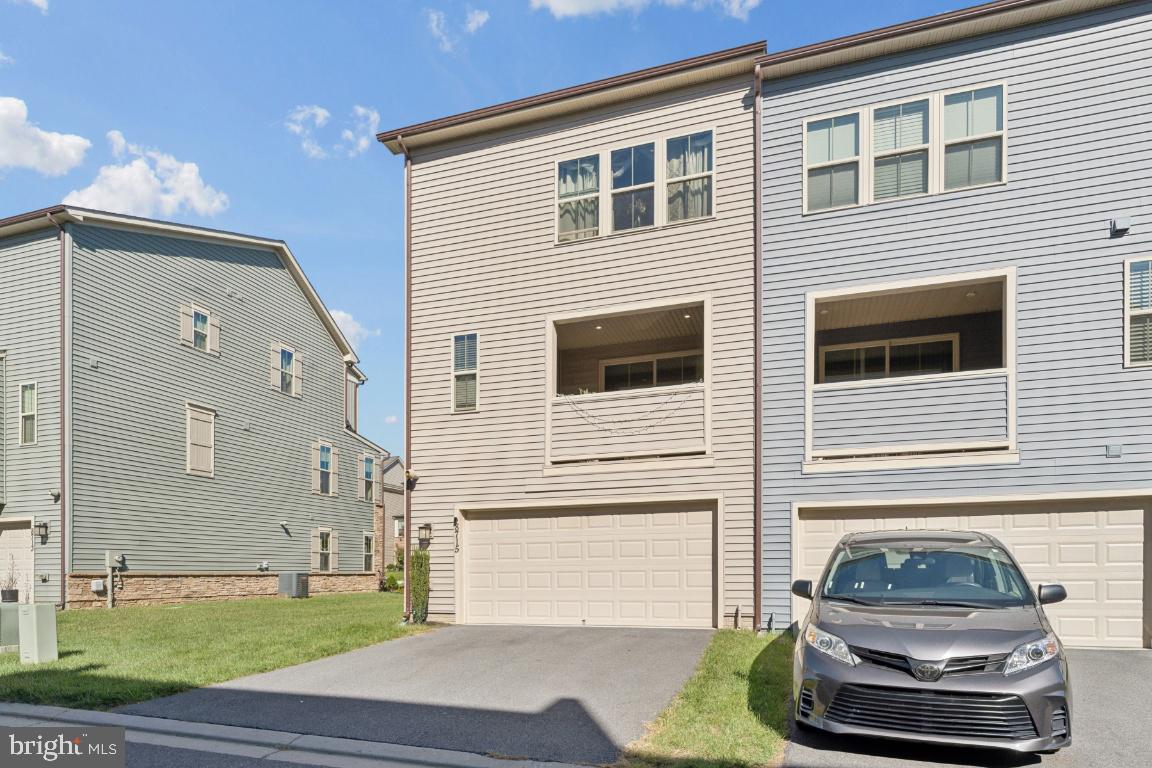 VILLAGES OF URBANA - Residential