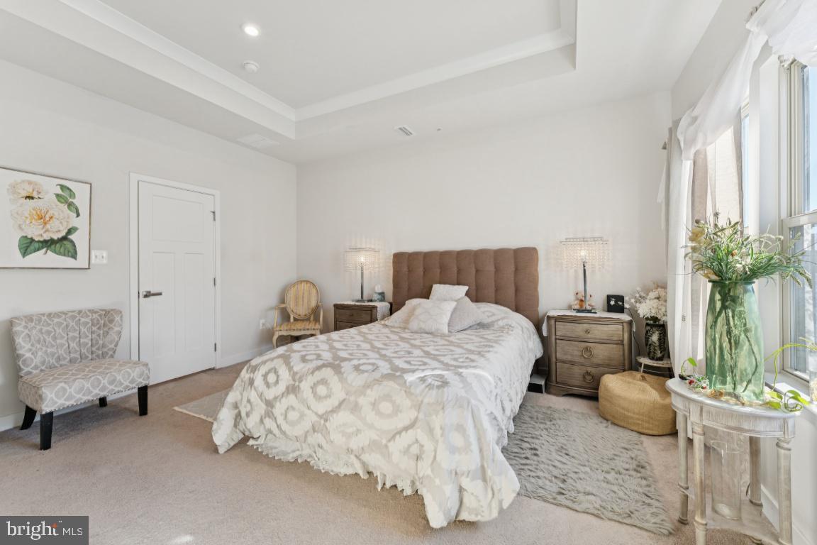 VILLAGES OF URBANA - Residential