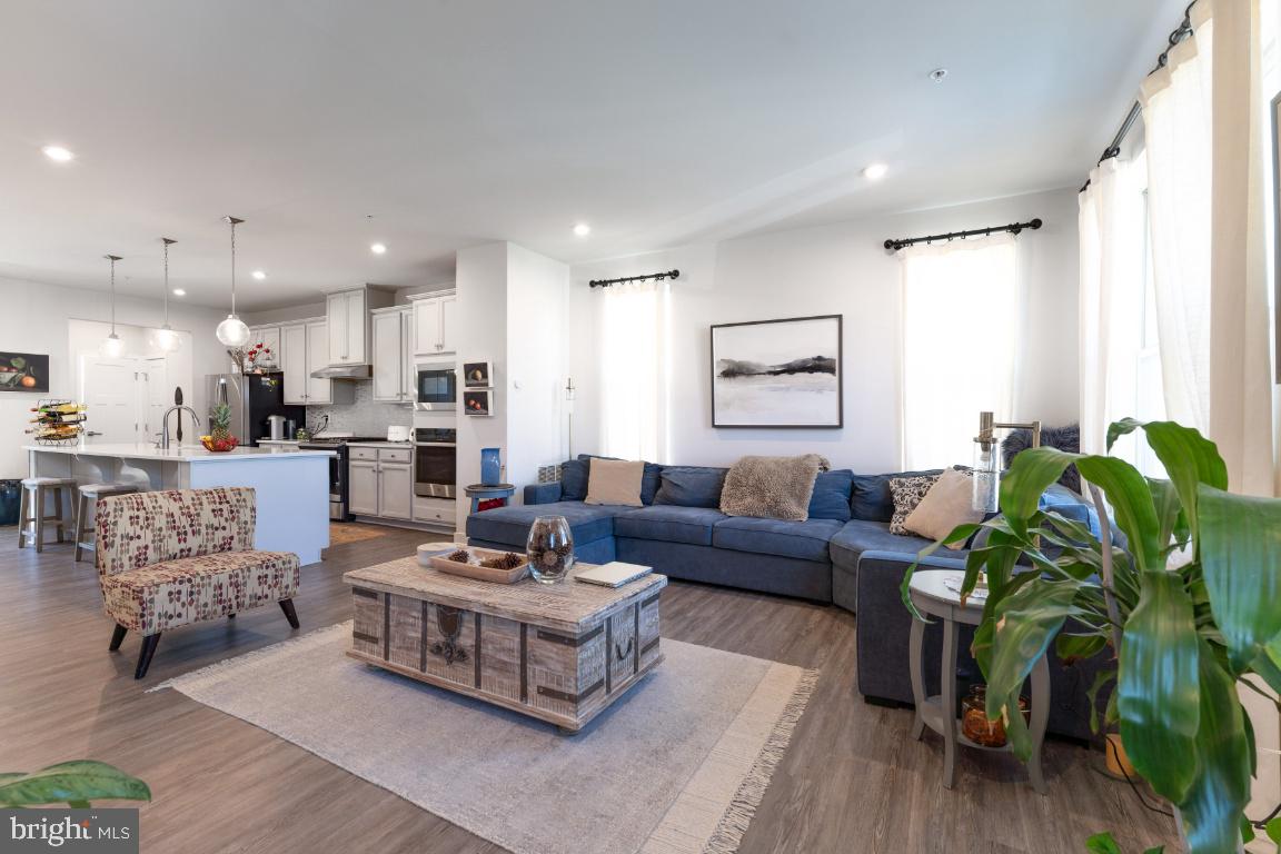 VILLAGES OF URBANA - Residential