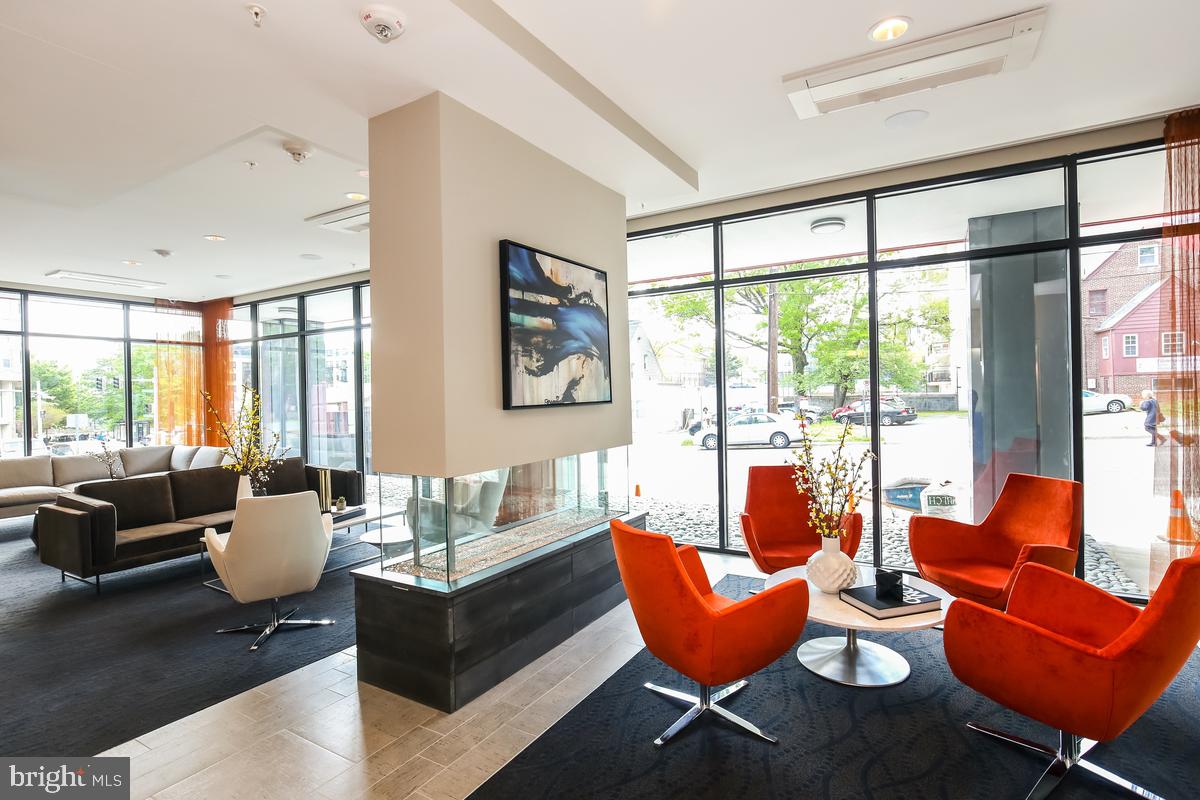 DOWNTOWN SILVER SPRING - Residential