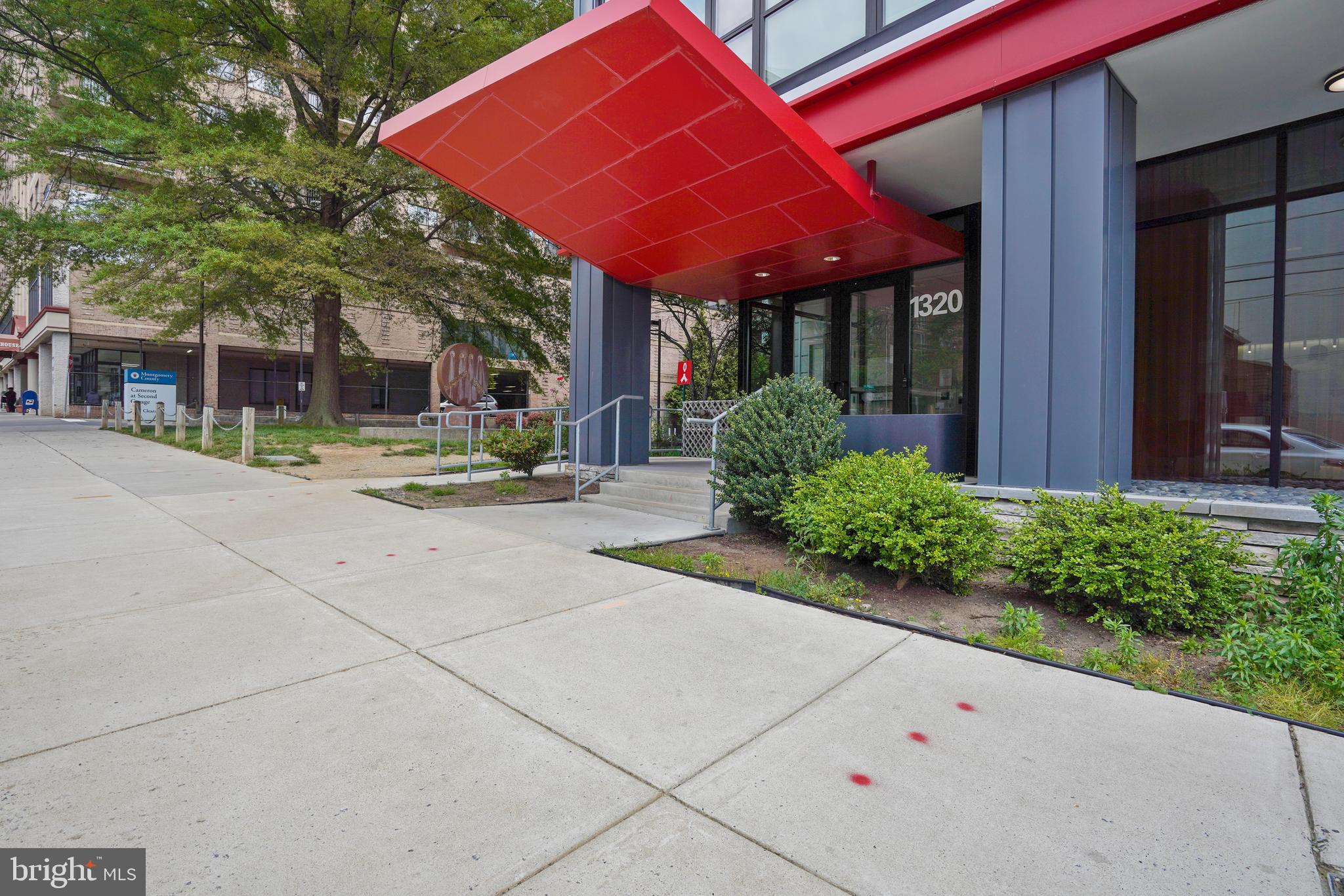 DOWNTOWN SILVER SPRING - Residential