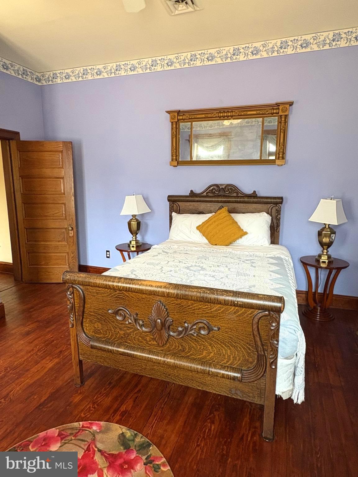 BAUERNSCHMIDT MANOR - Residential