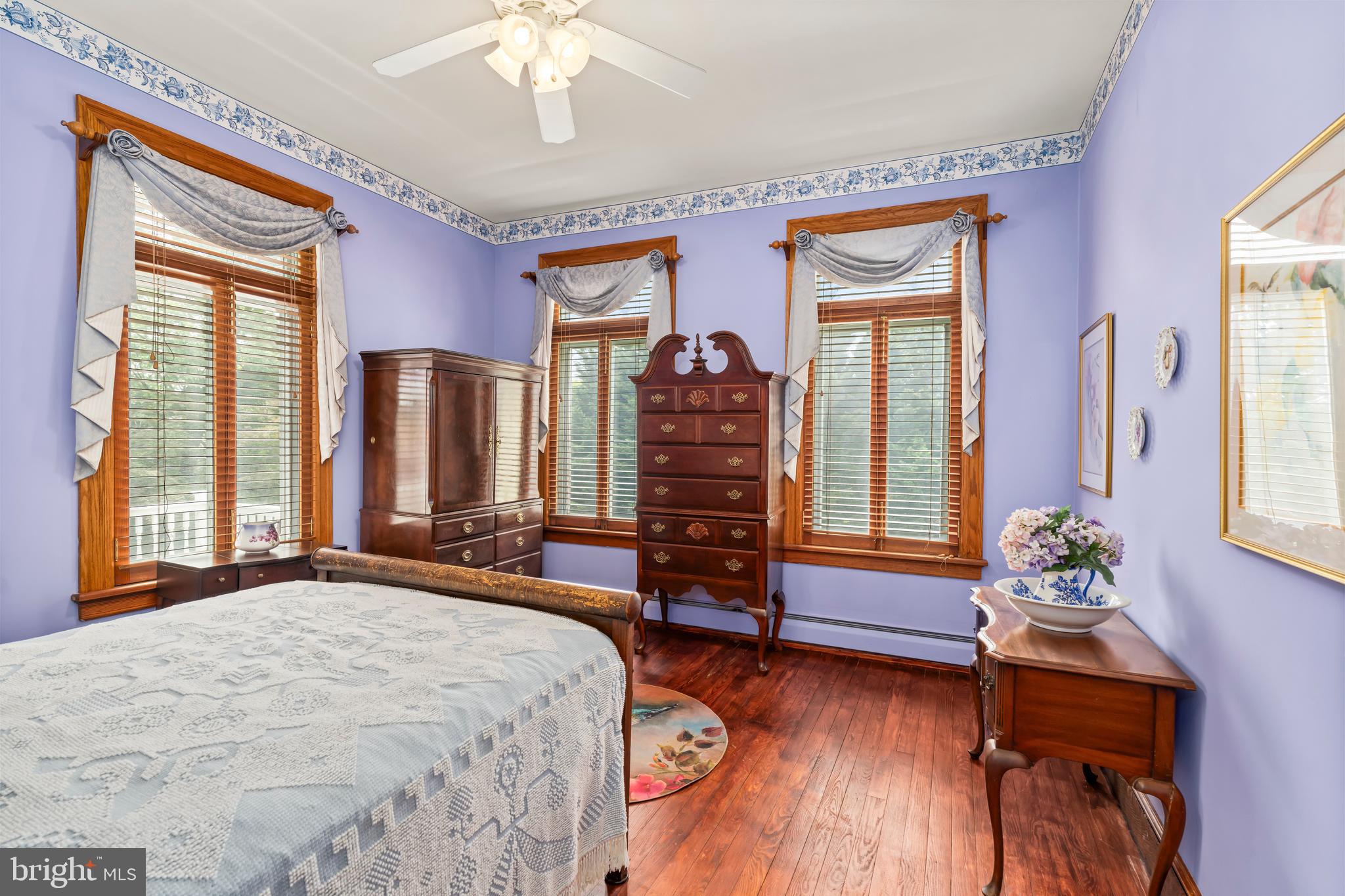 BAUERNSCHMIDT MANOR - Residential