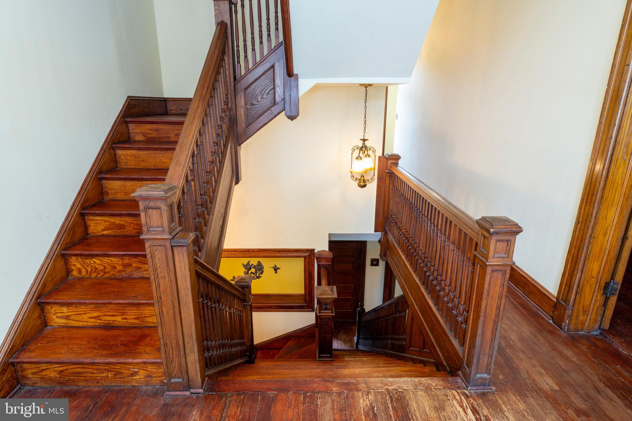 BAUERNSCHMIDT MANOR - Residential