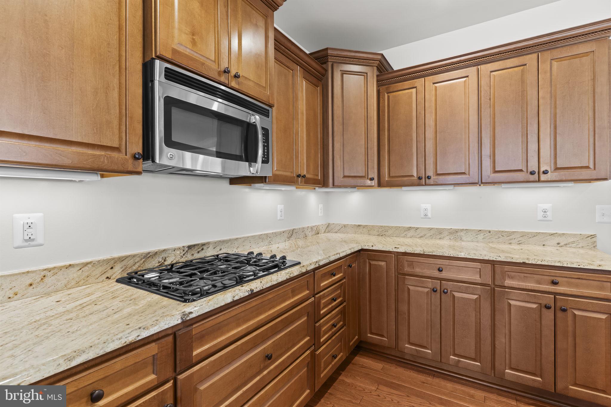 LEONARDS GRANT - Residential