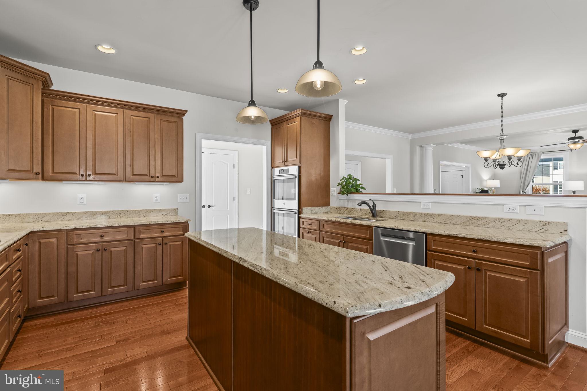 LEONARDS GRANT - Residential