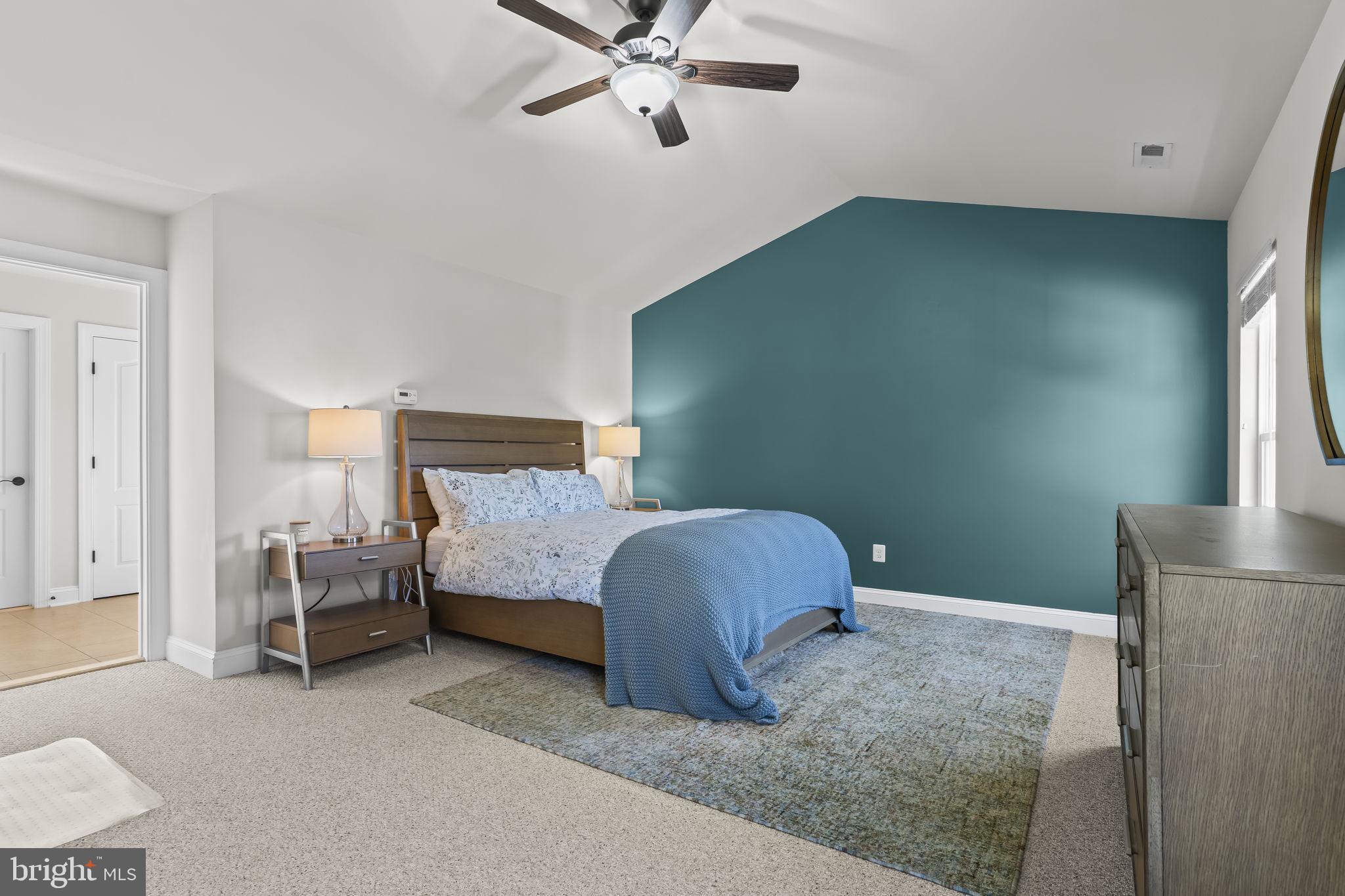 LEONARDS GRANT - Residential