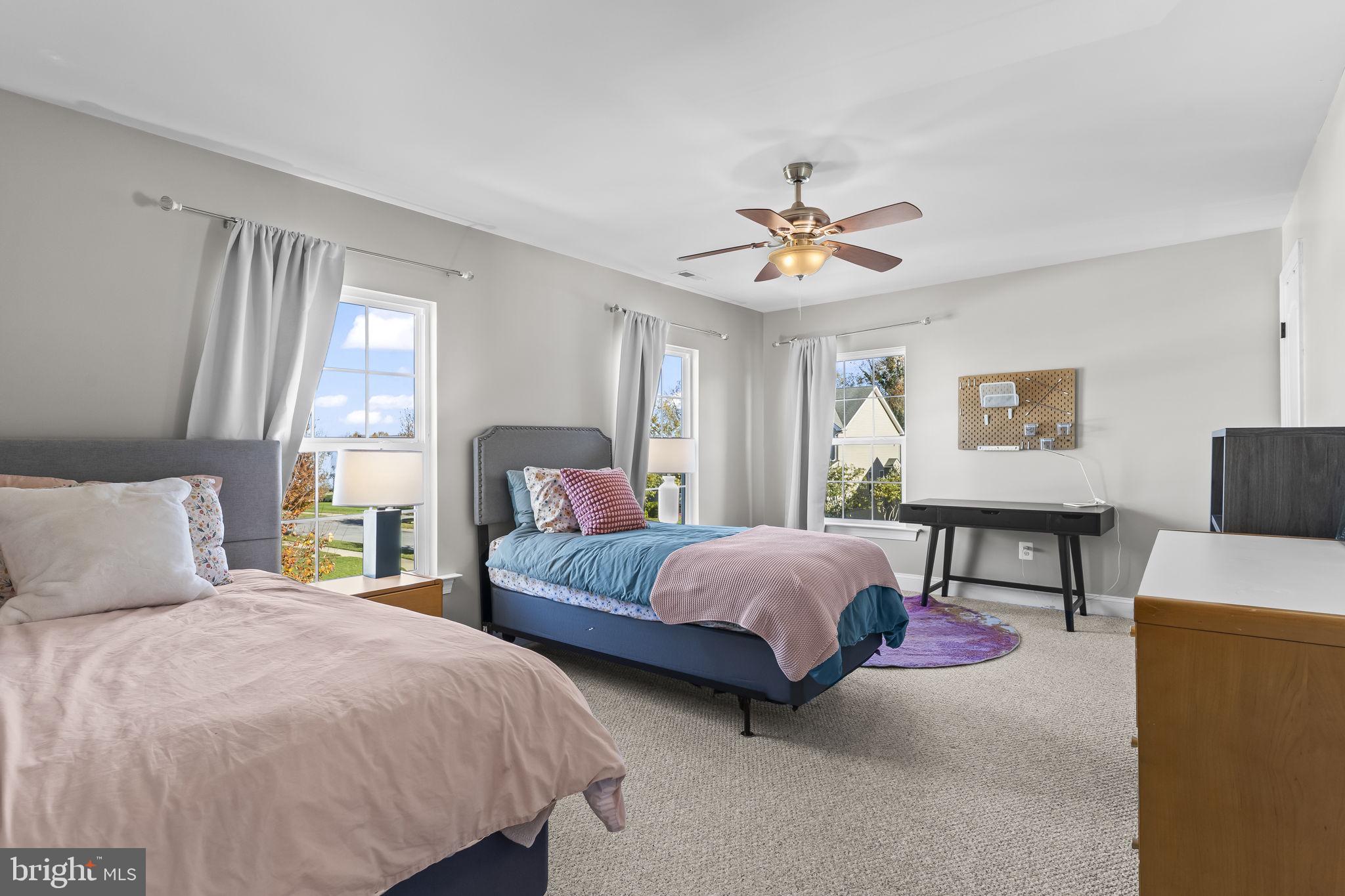 LEONARDS GRANT - Residential