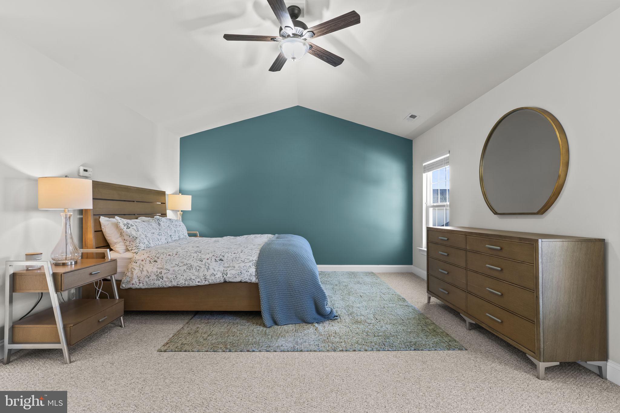 LEONARDS GRANT - Residential