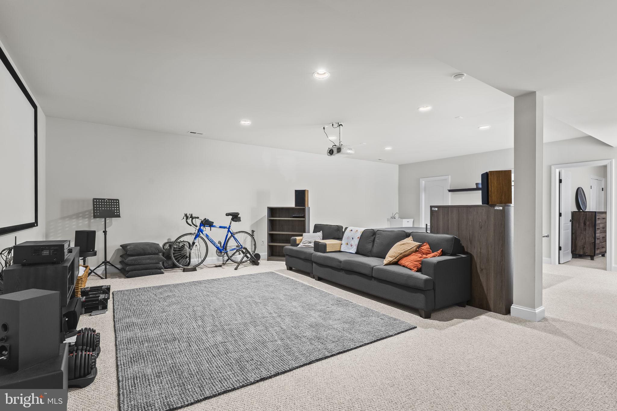 LEONARDS GRANT - Residential