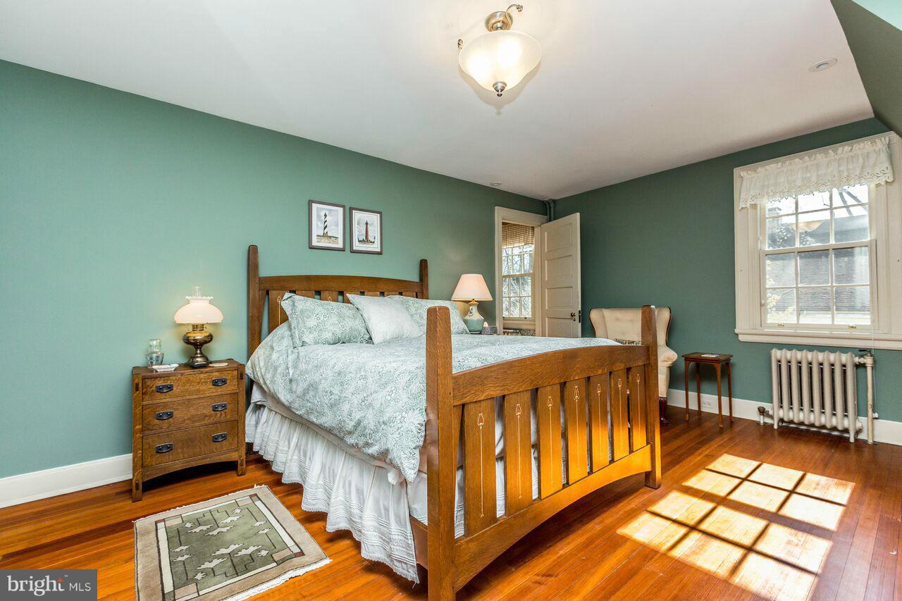 ROLAND PARK - Residential