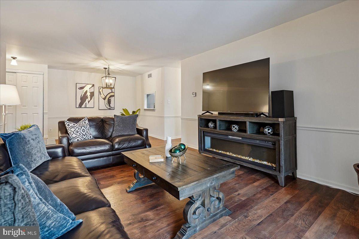 BURKE COVE - Residential