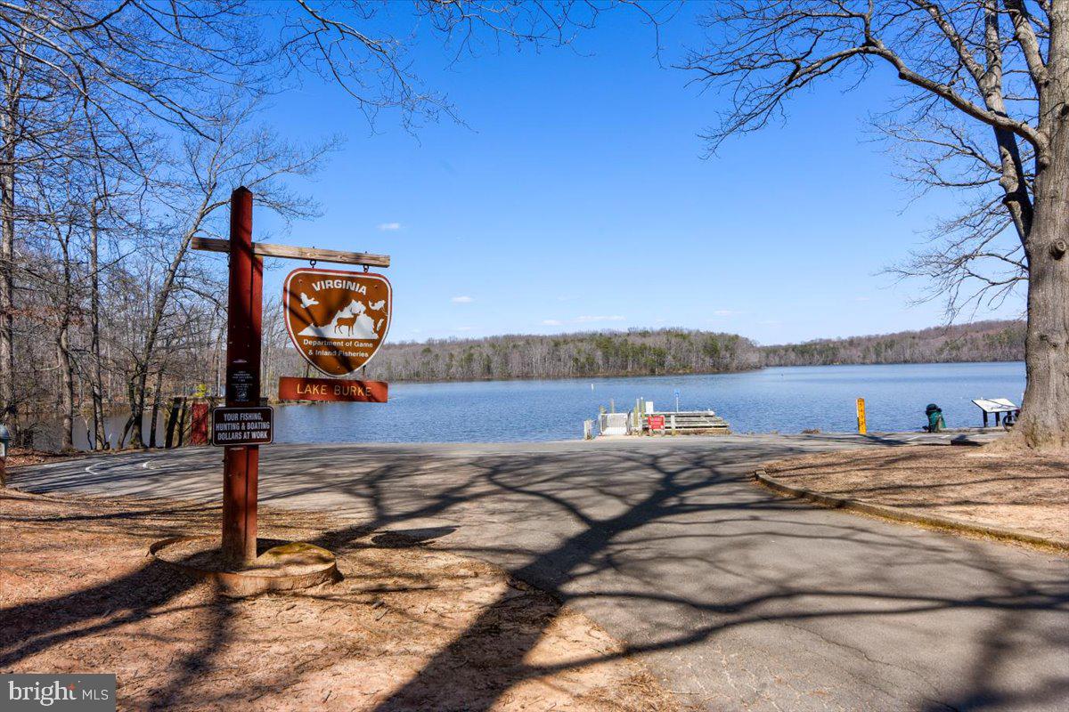 BURKE COVE - Residential