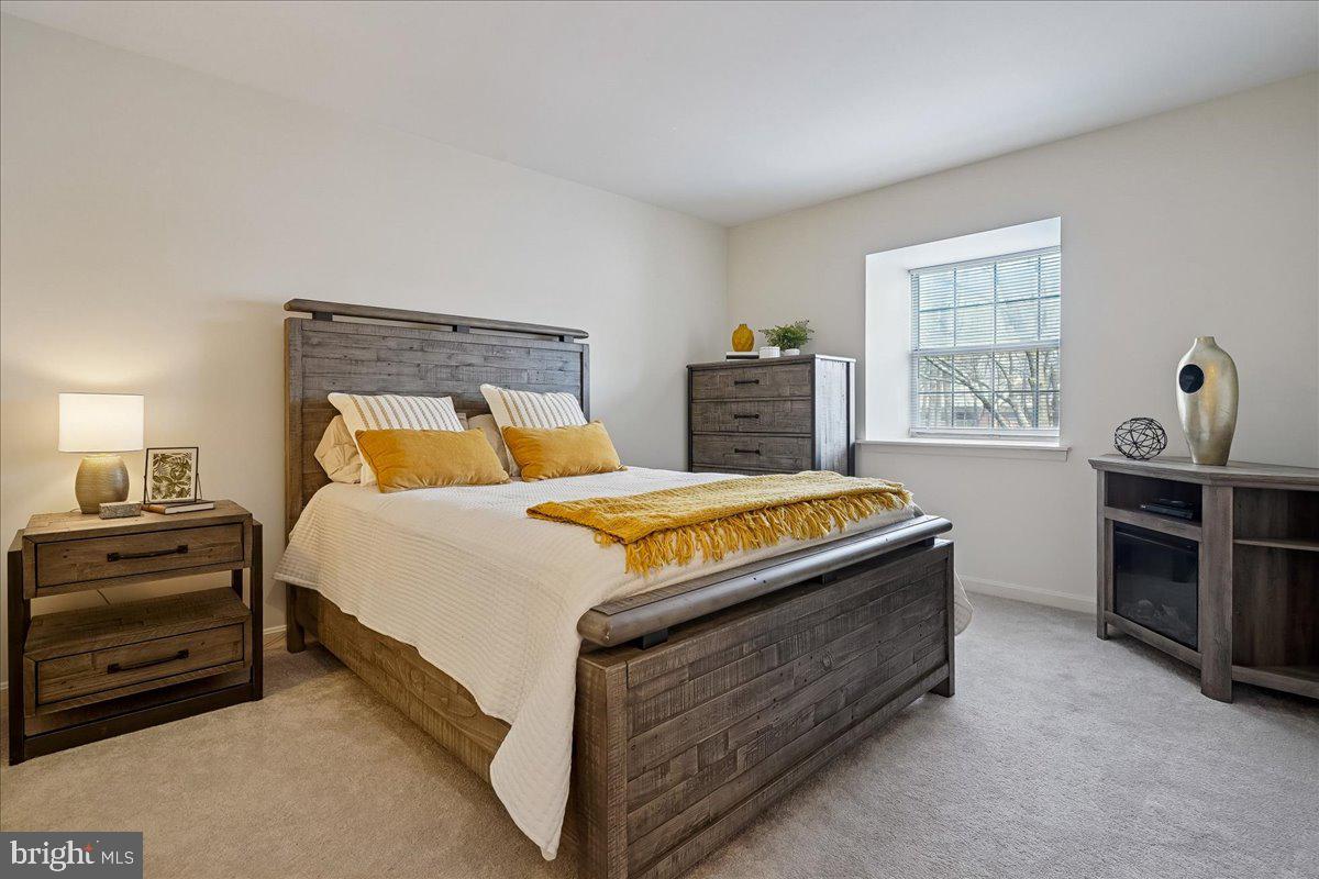 BURKE COVE - Residential