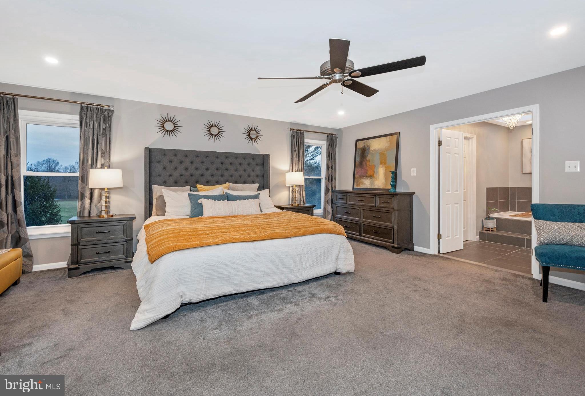 GUNNERS VIEW - Residential