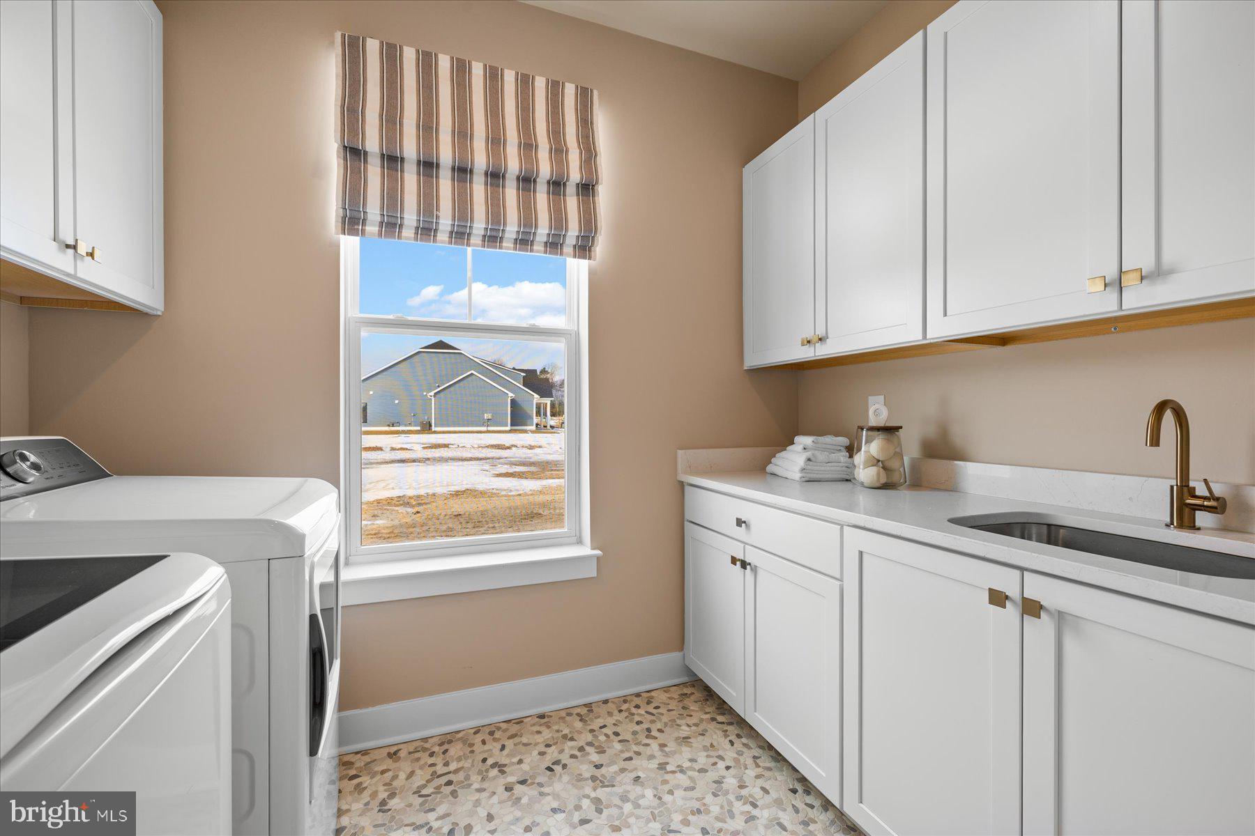 THE GRANARY AT DRAPER FARM - Residential