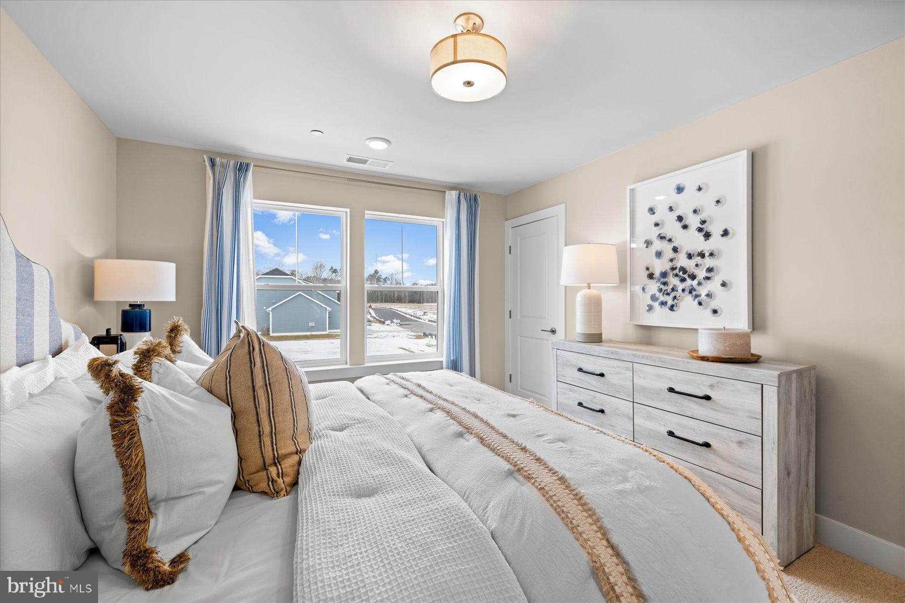 THE GRANARY AT DRAPER FARM - Residential