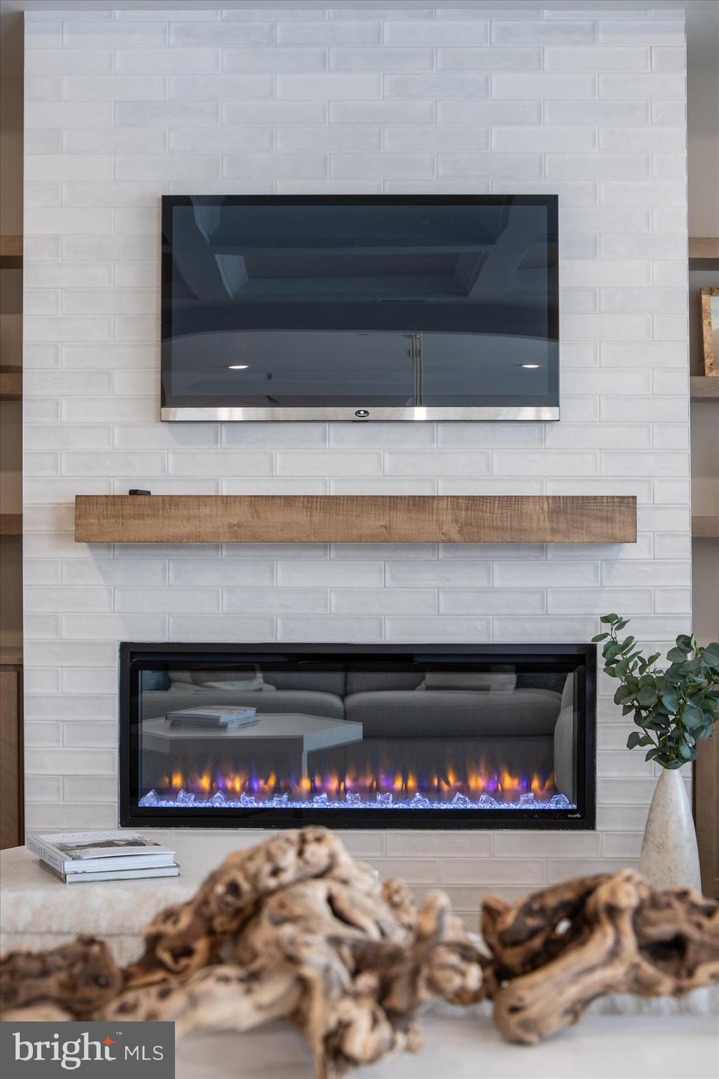 THE GRANARY AT DRAPER FARM - Residential