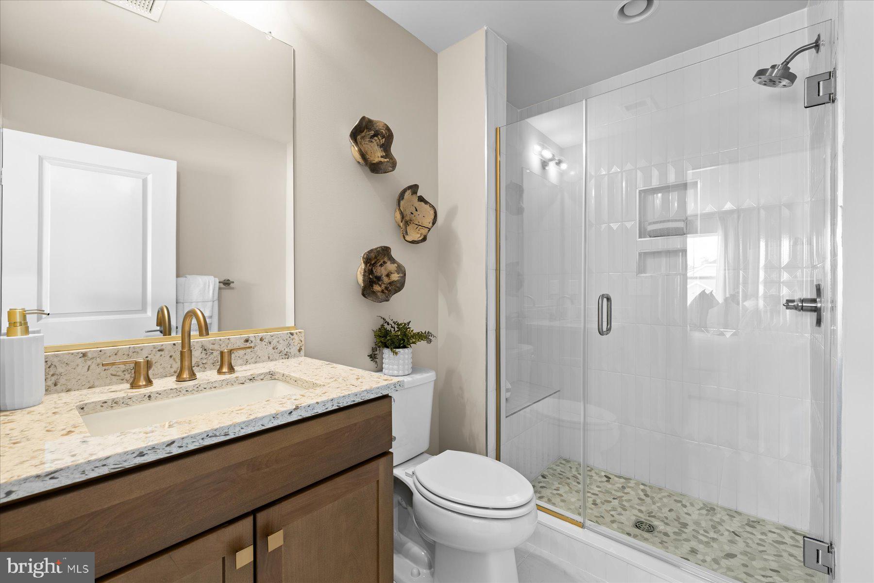 THE GRANARY AT DRAPER FARM - Residential