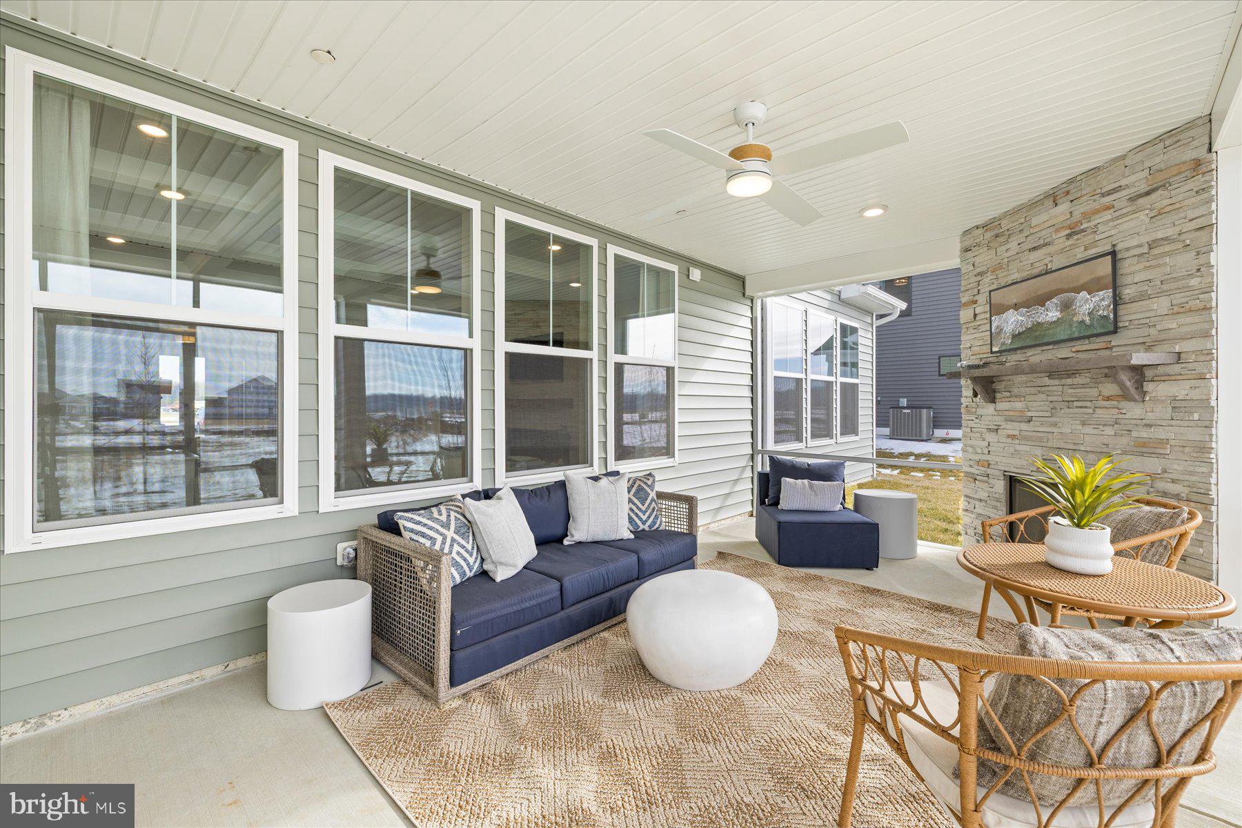 THE GRANARY AT DRAPER FARM - Residential