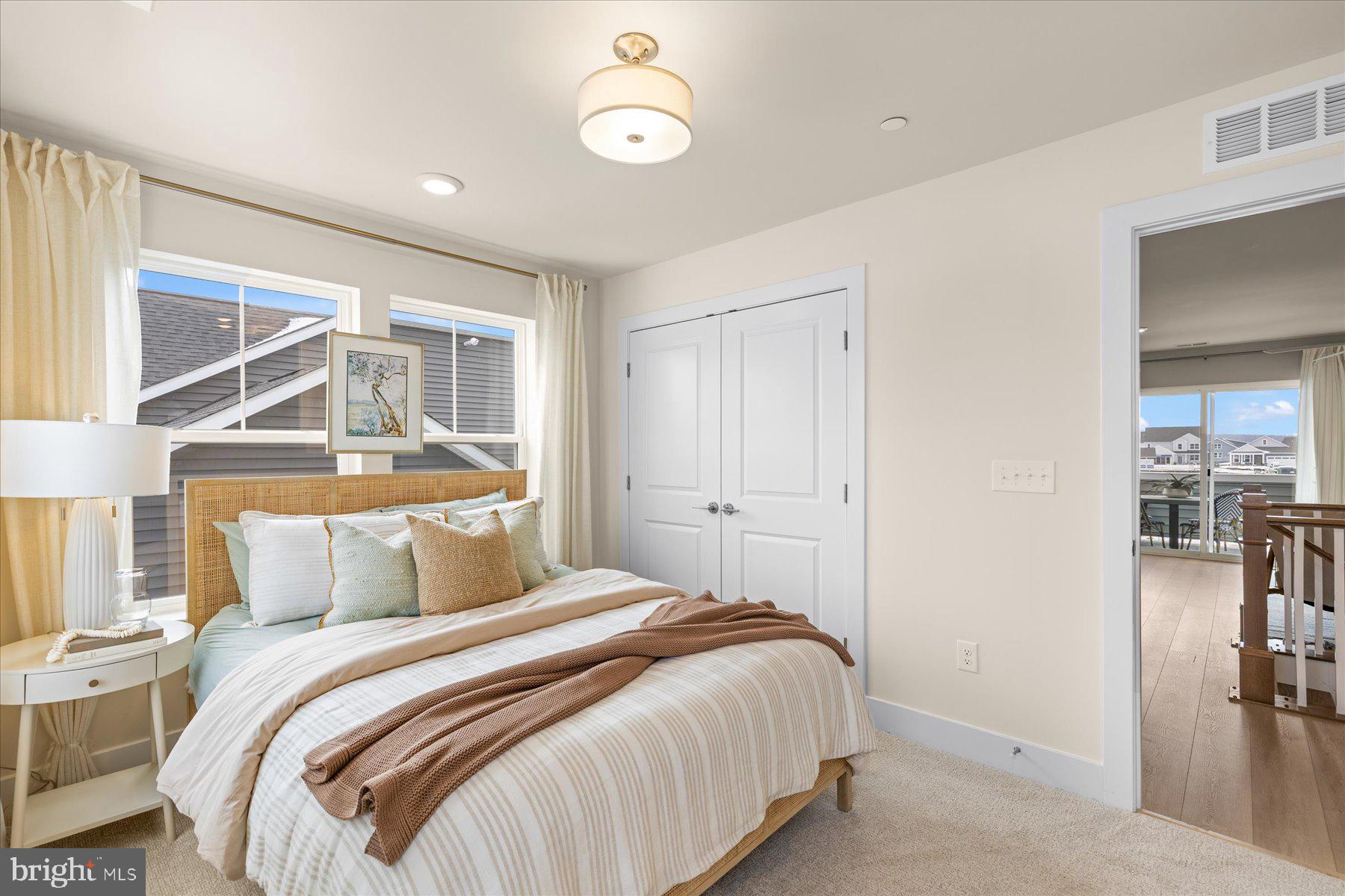 THE GRANARY AT DRAPER FARM - Residential