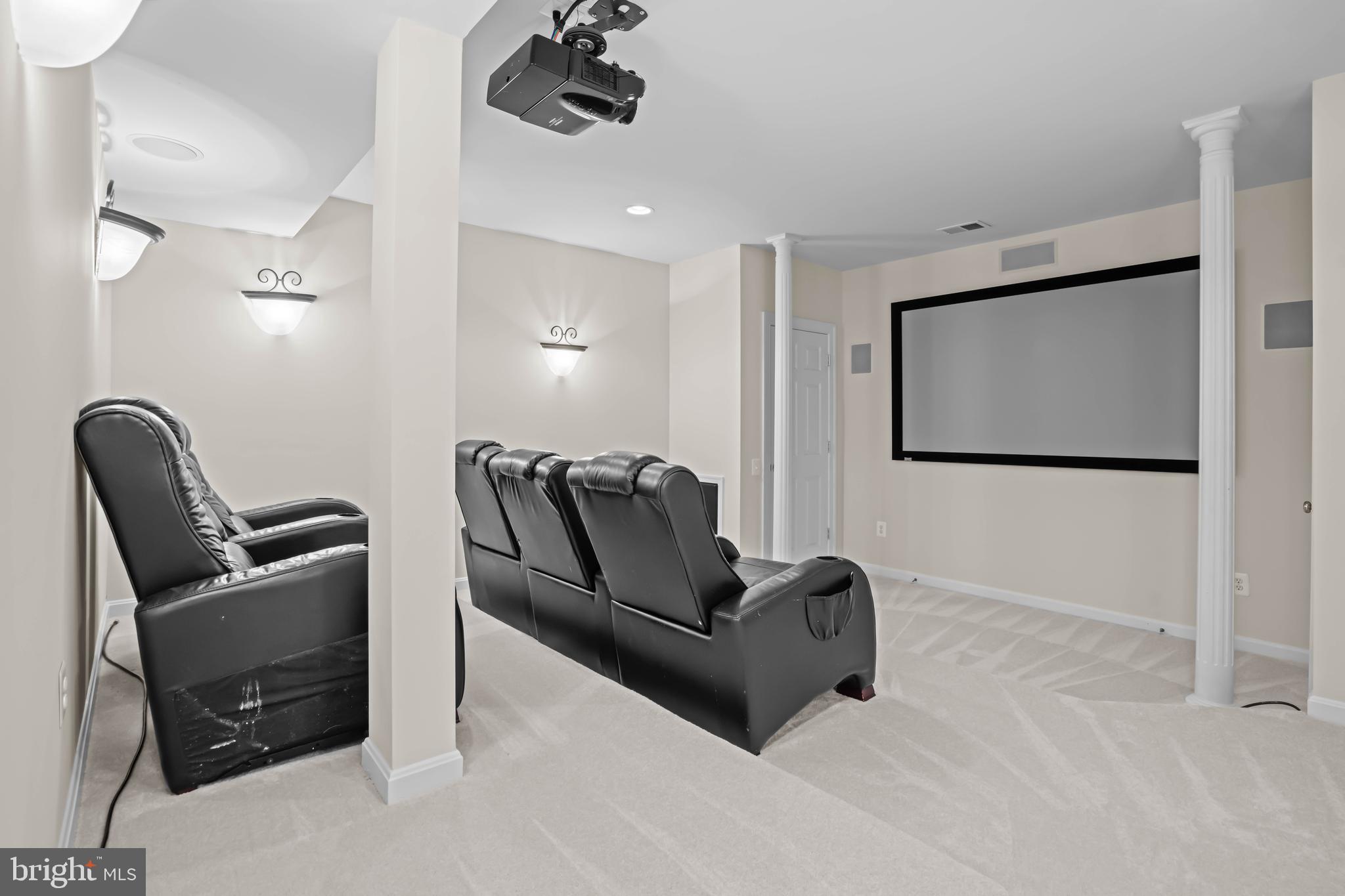 WATERFIELD HAMLET - Residential