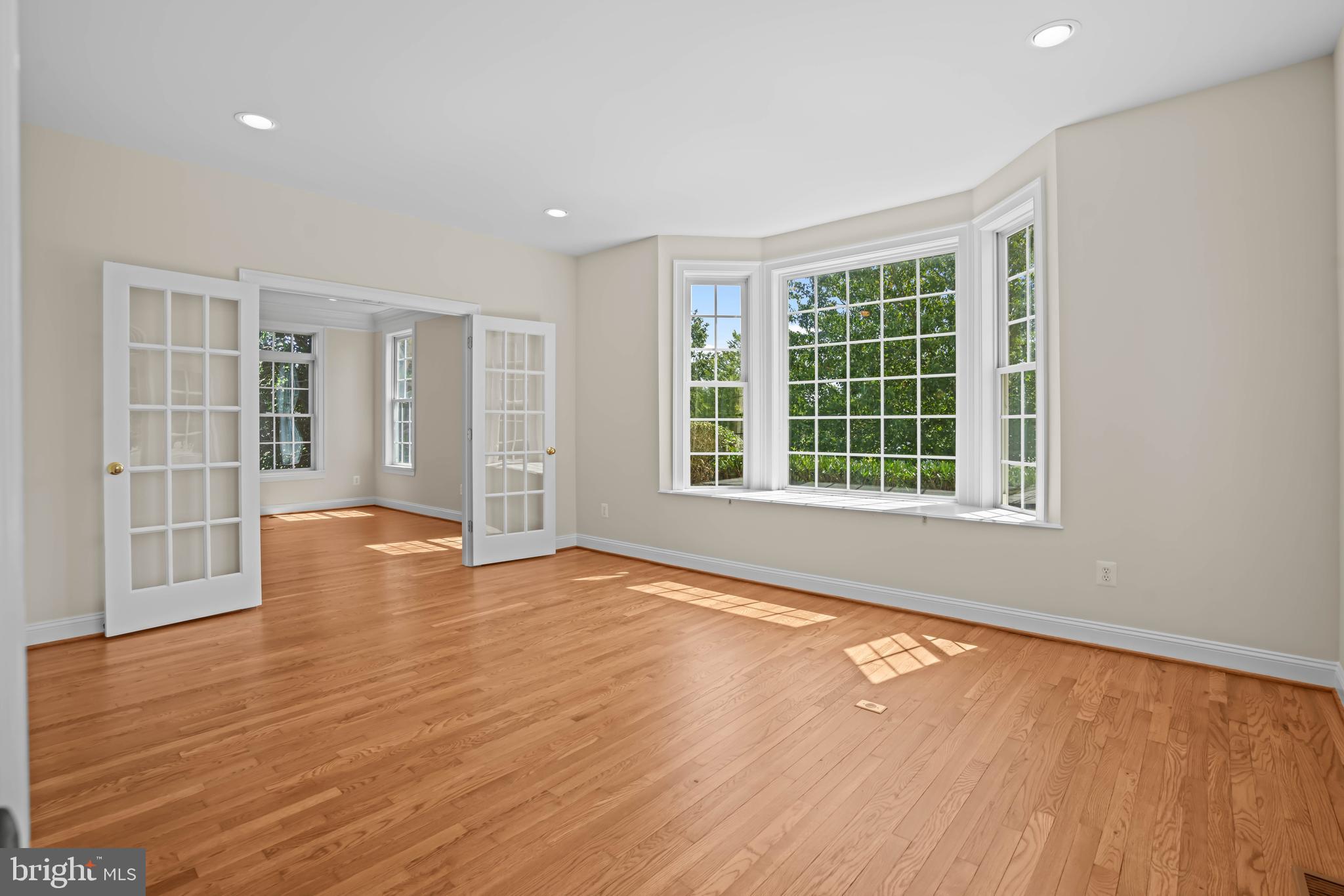 WATERFIELD HAMLET - Residential