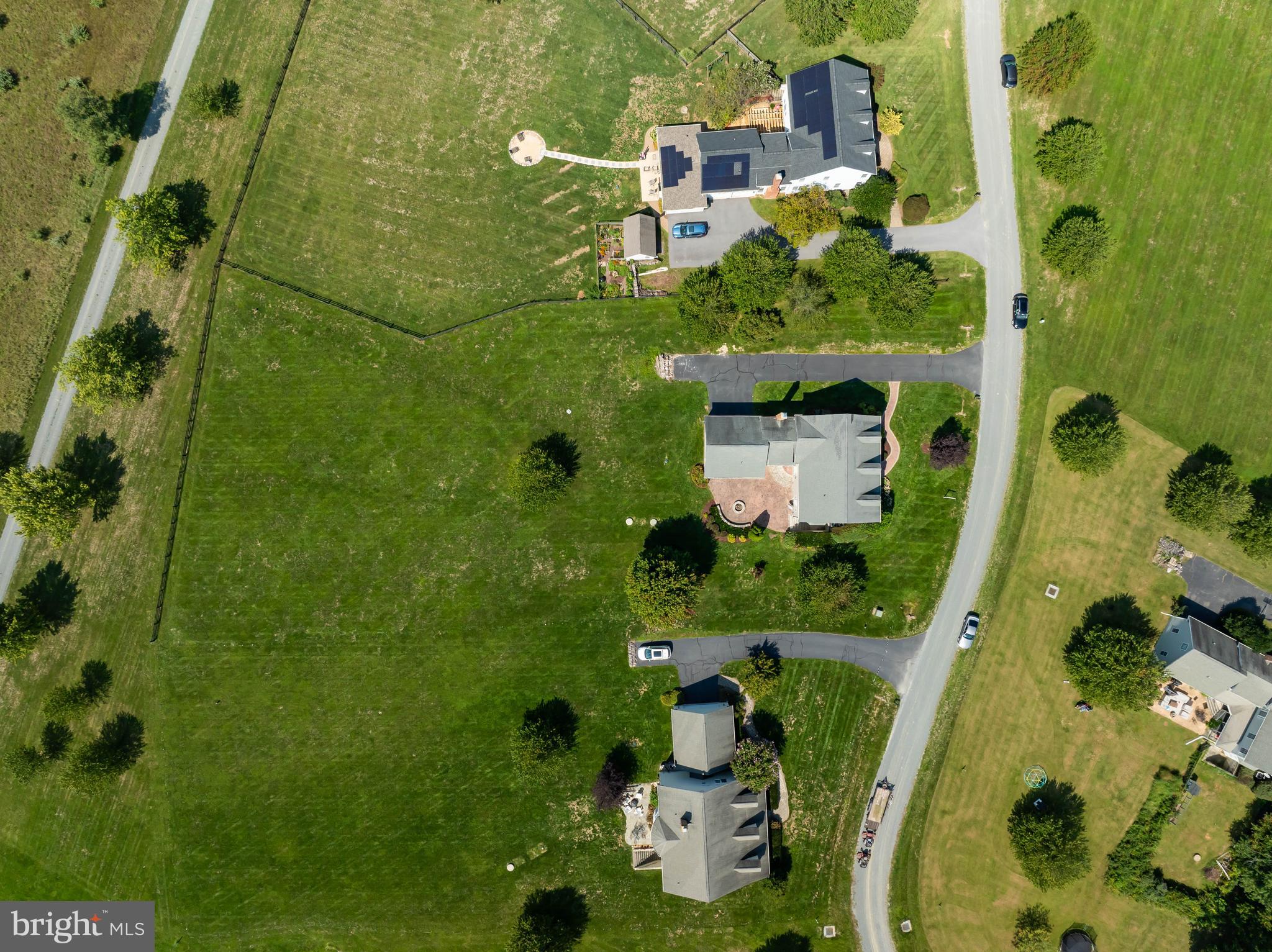 WATERFIELD HAMLET - Residential