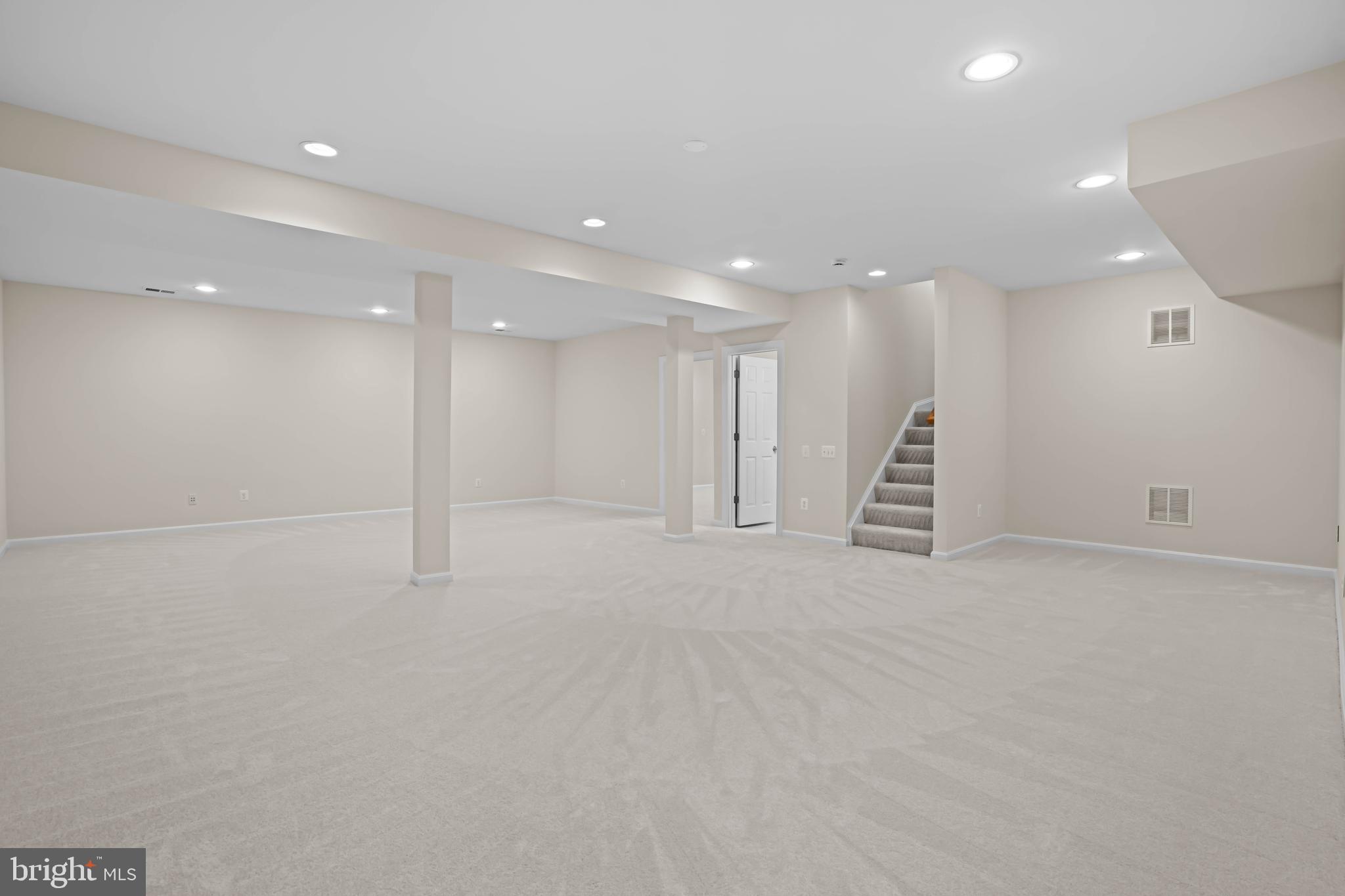 WATERFIELD HAMLET - Residential