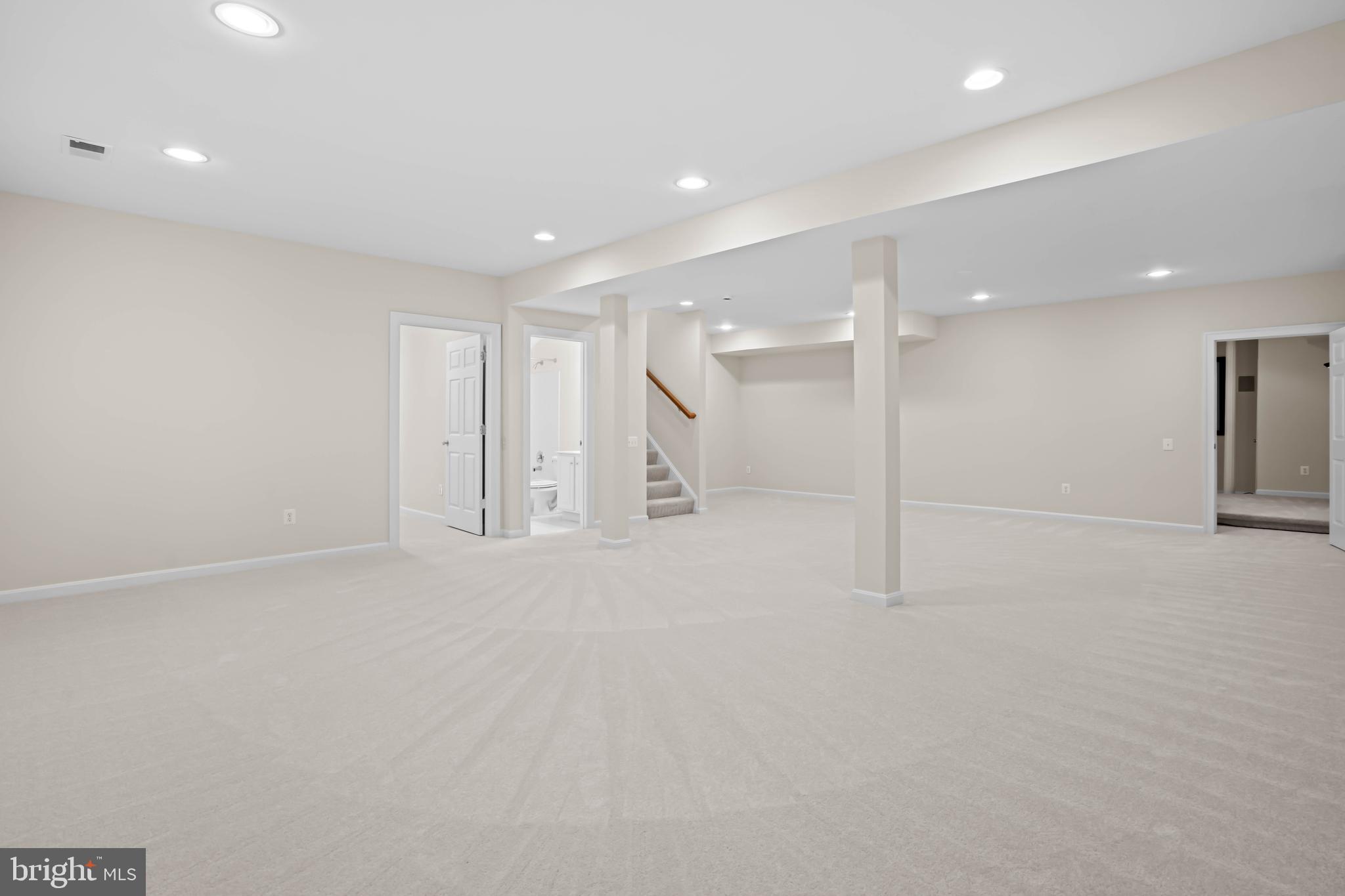 WATERFIELD HAMLET - Residential