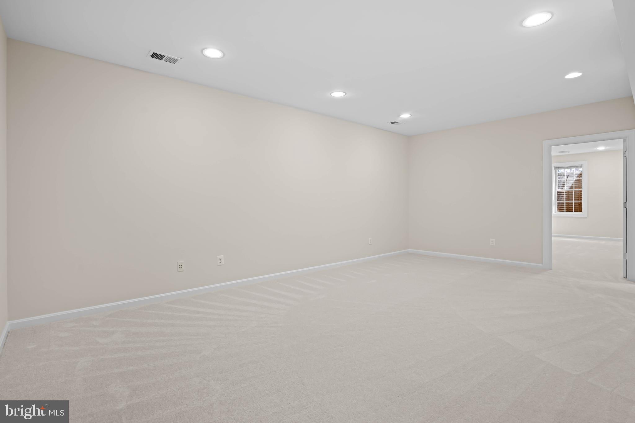 WATERFIELD HAMLET - Residential