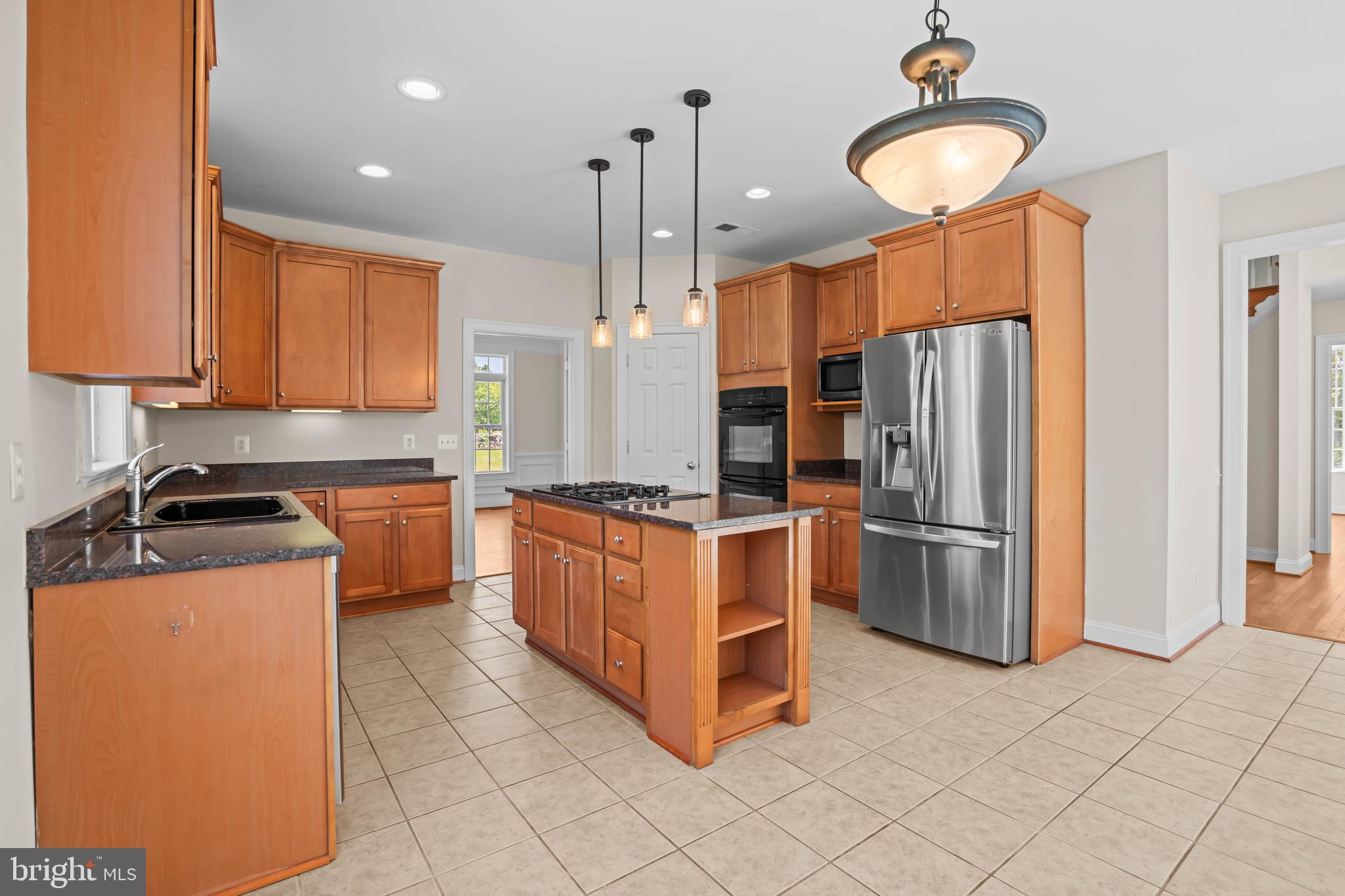 WATERFIELD HAMLET - Residential