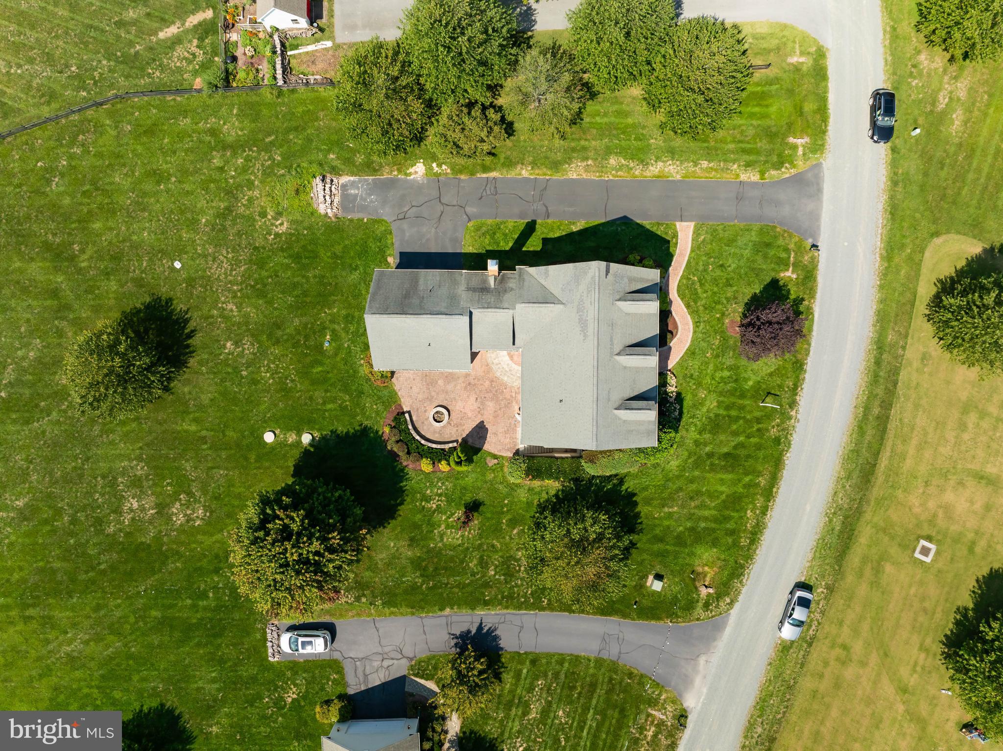 WATERFIELD HAMLET - Residential