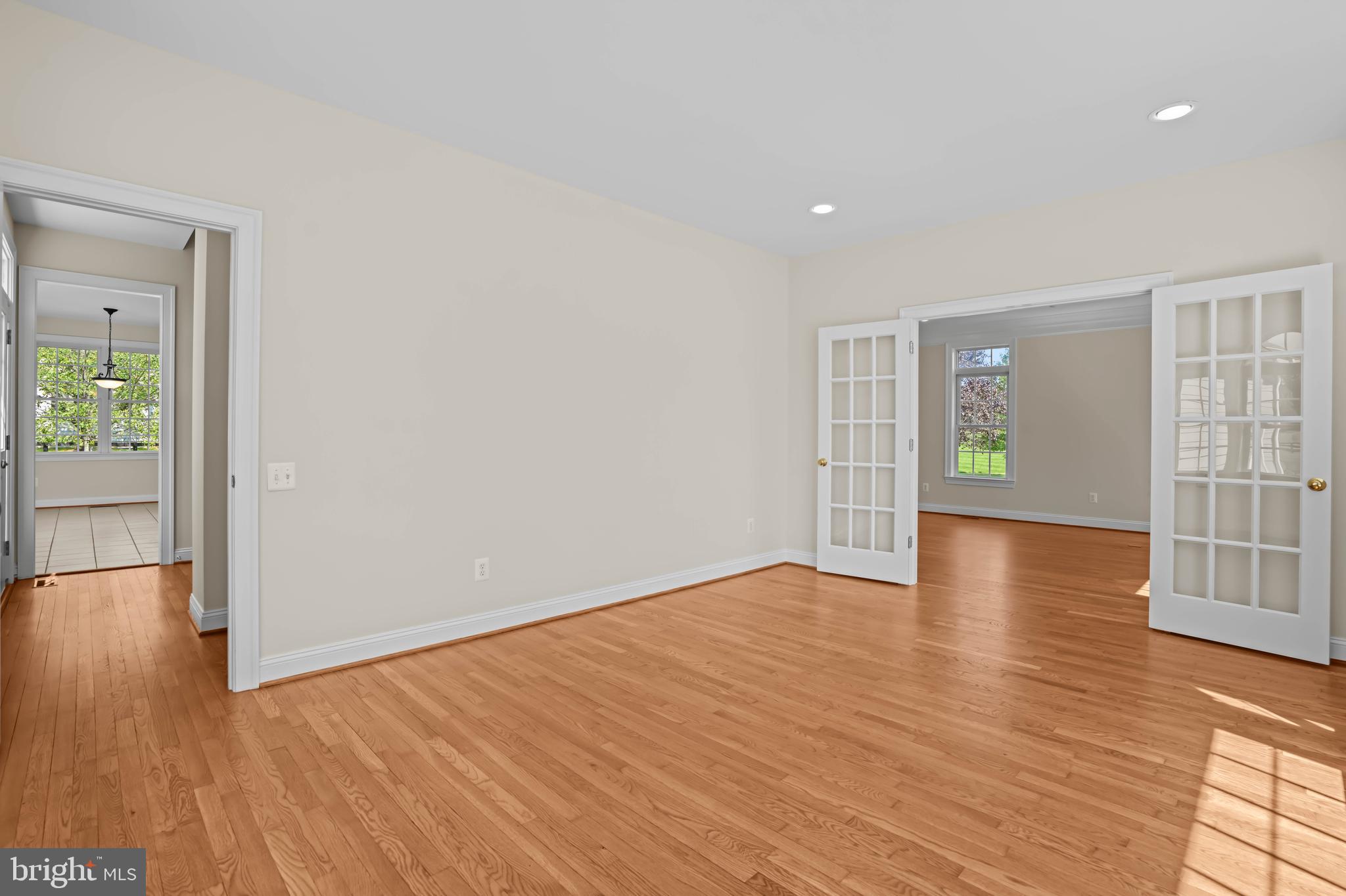 WATERFIELD HAMLET - Residential