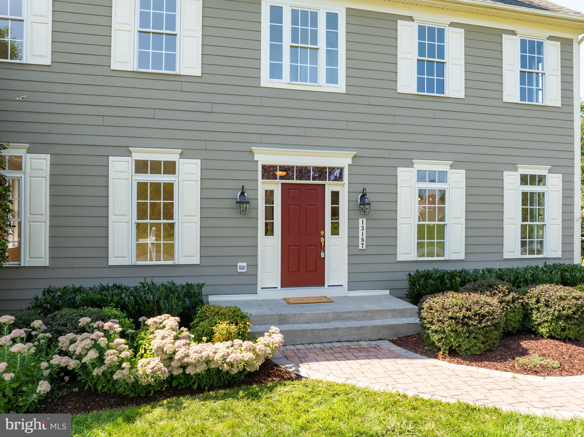 WATERFIELD HAMLET - Residential