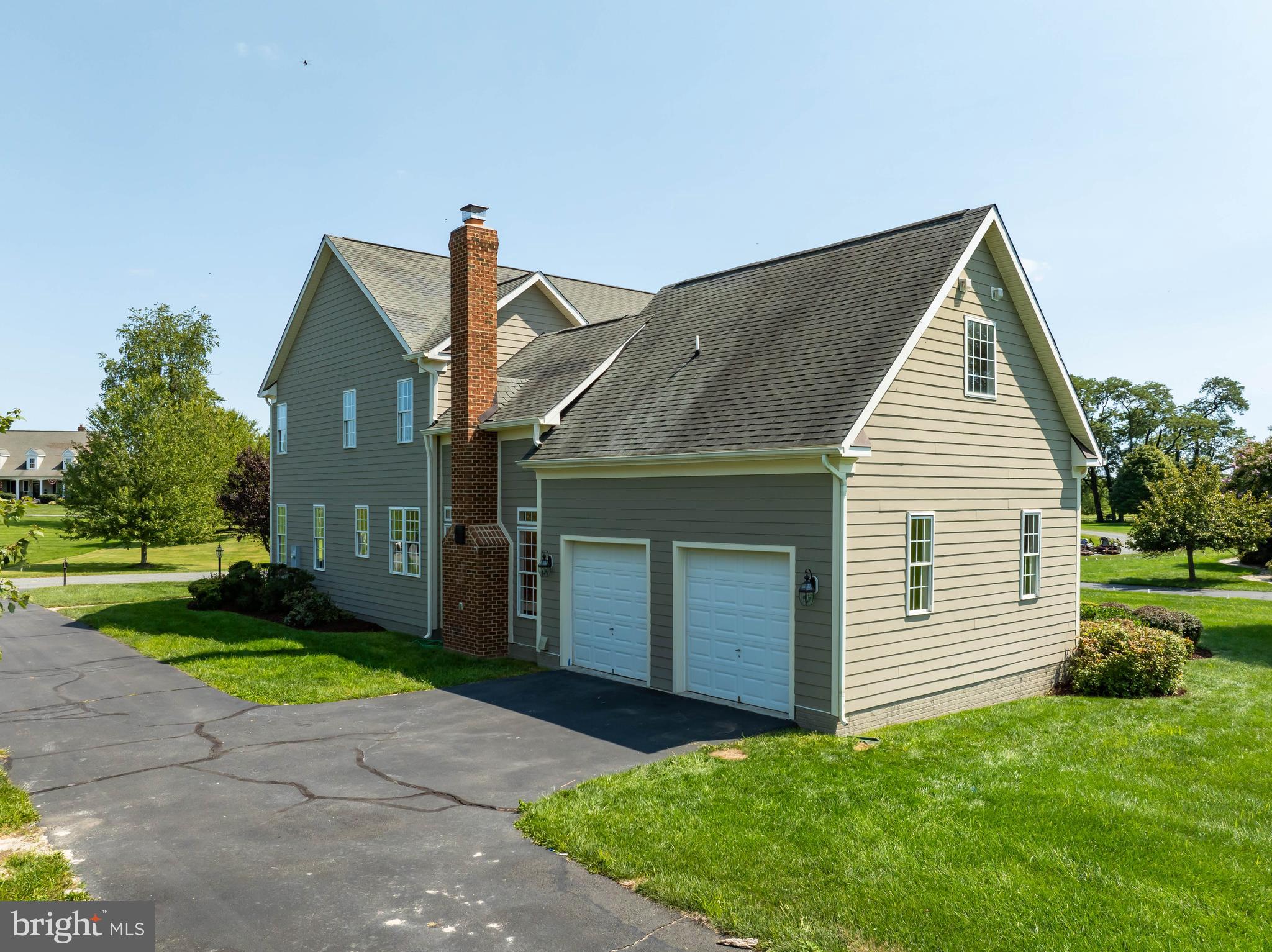 WATERFIELD HAMLET - Residential