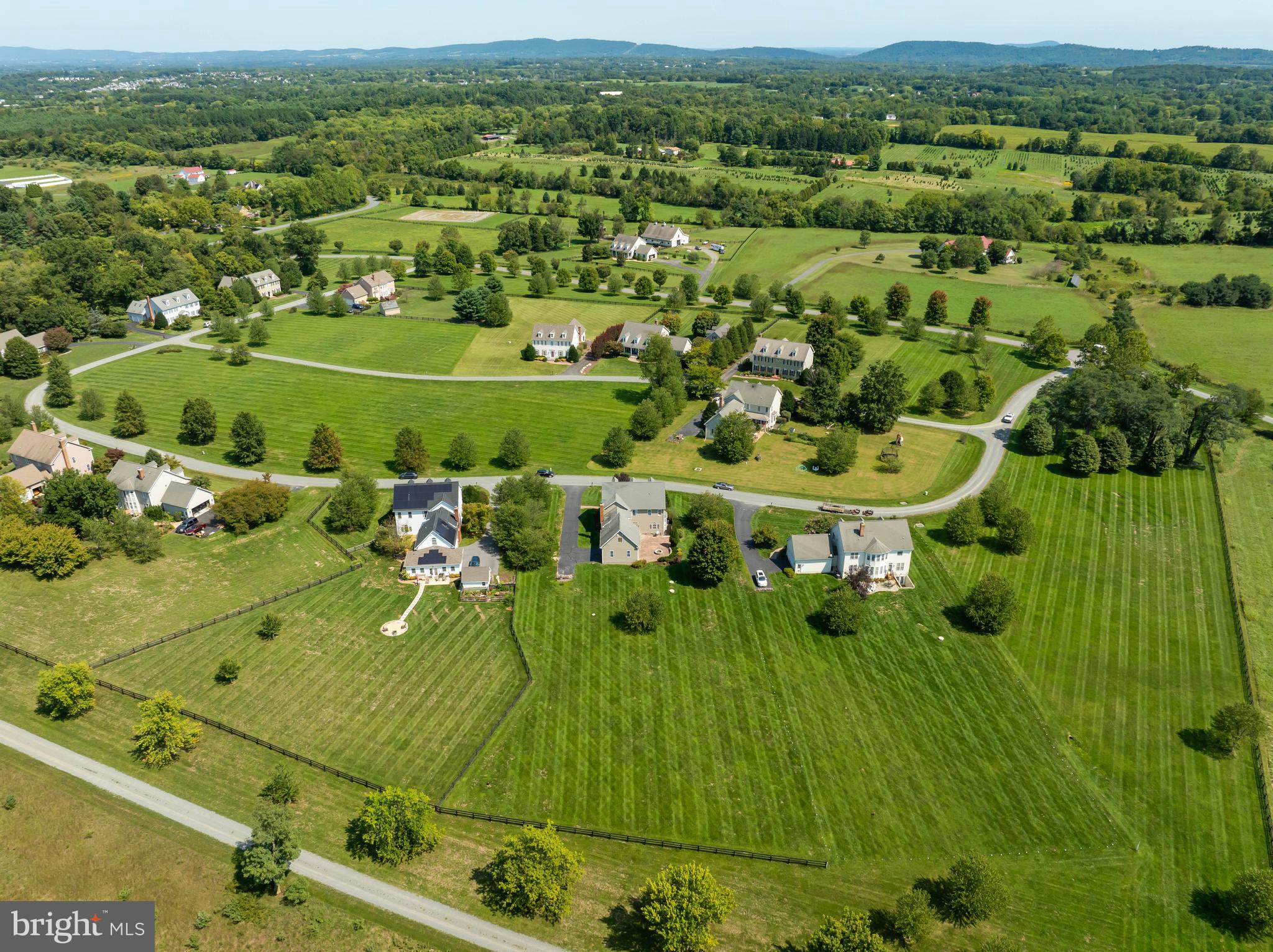 WATERFIELD HAMLET - Residential