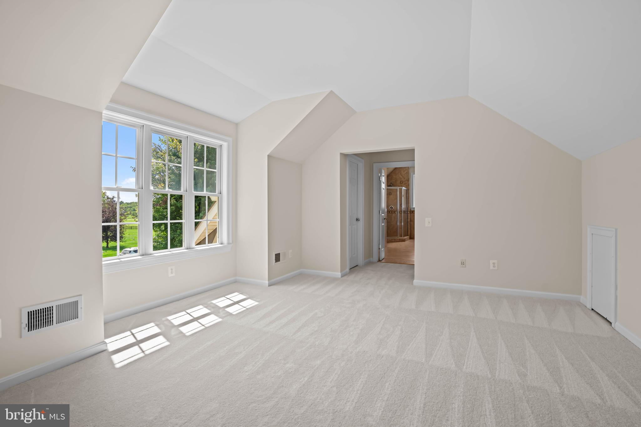 WATERFIELD HAMLET - Residential