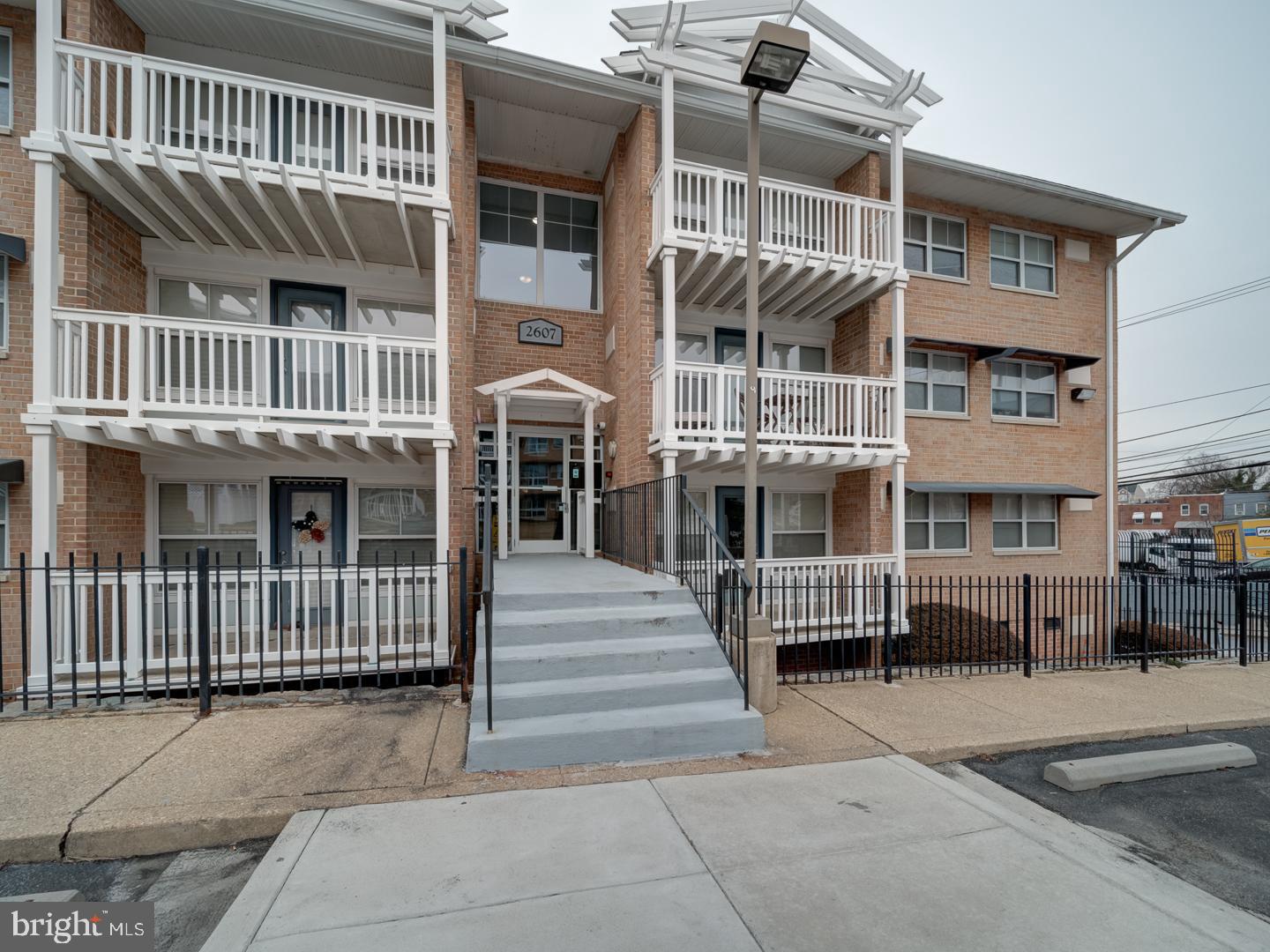 2607 DOUGLASS ROAD SE 302