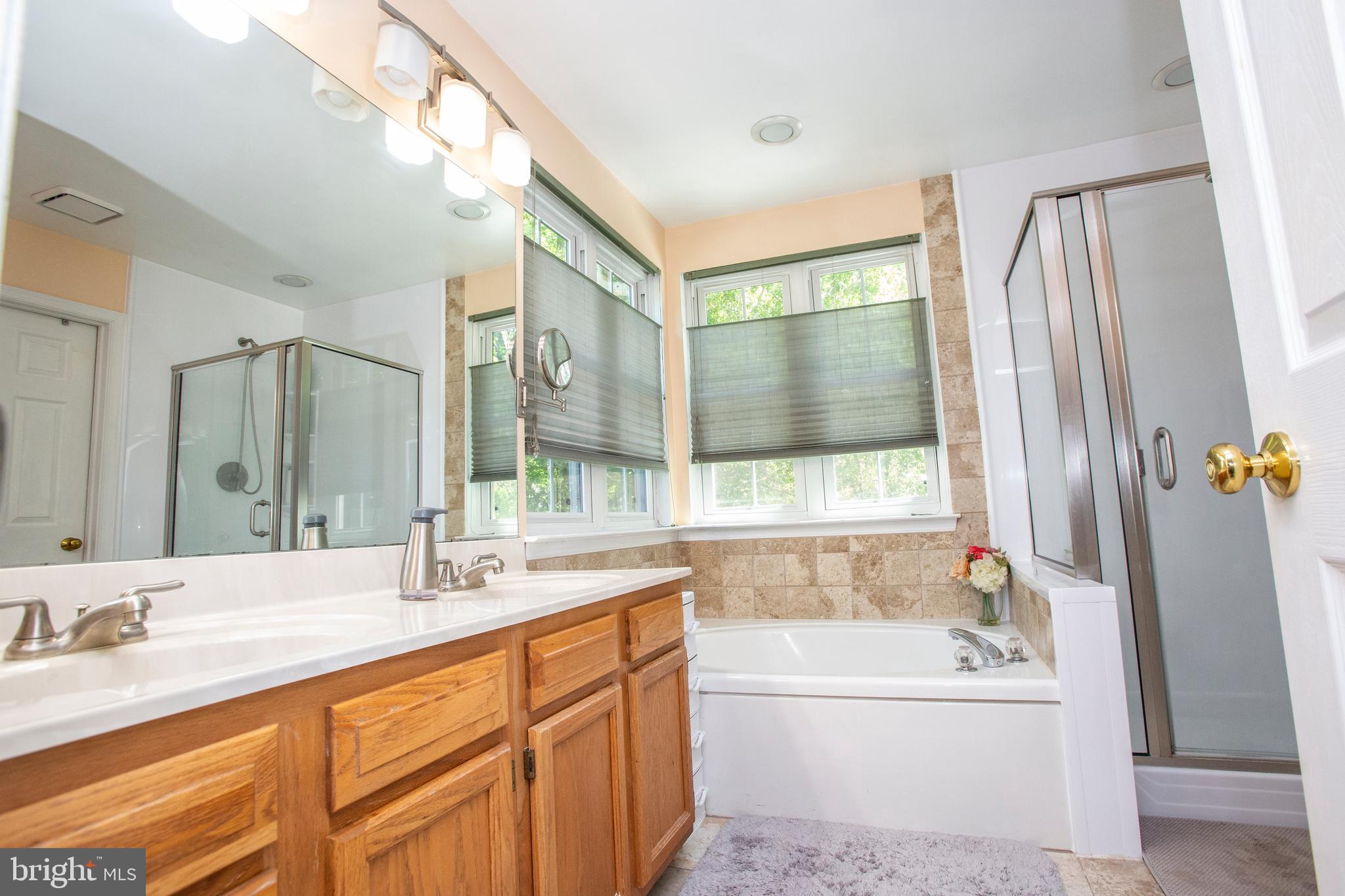 COLLINGTON ESTATES - Residential