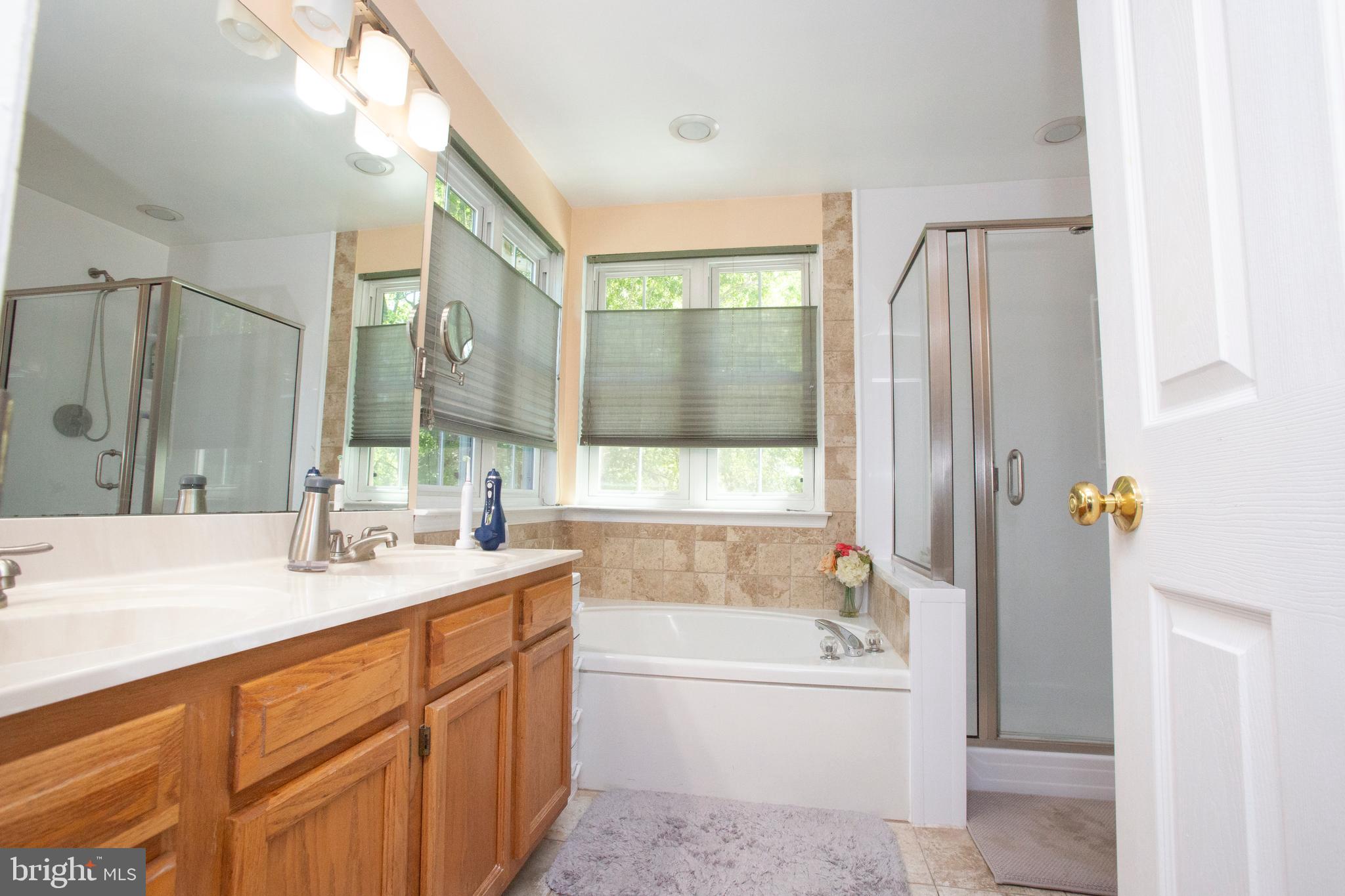 COLLINGTON ESTATES - Residential